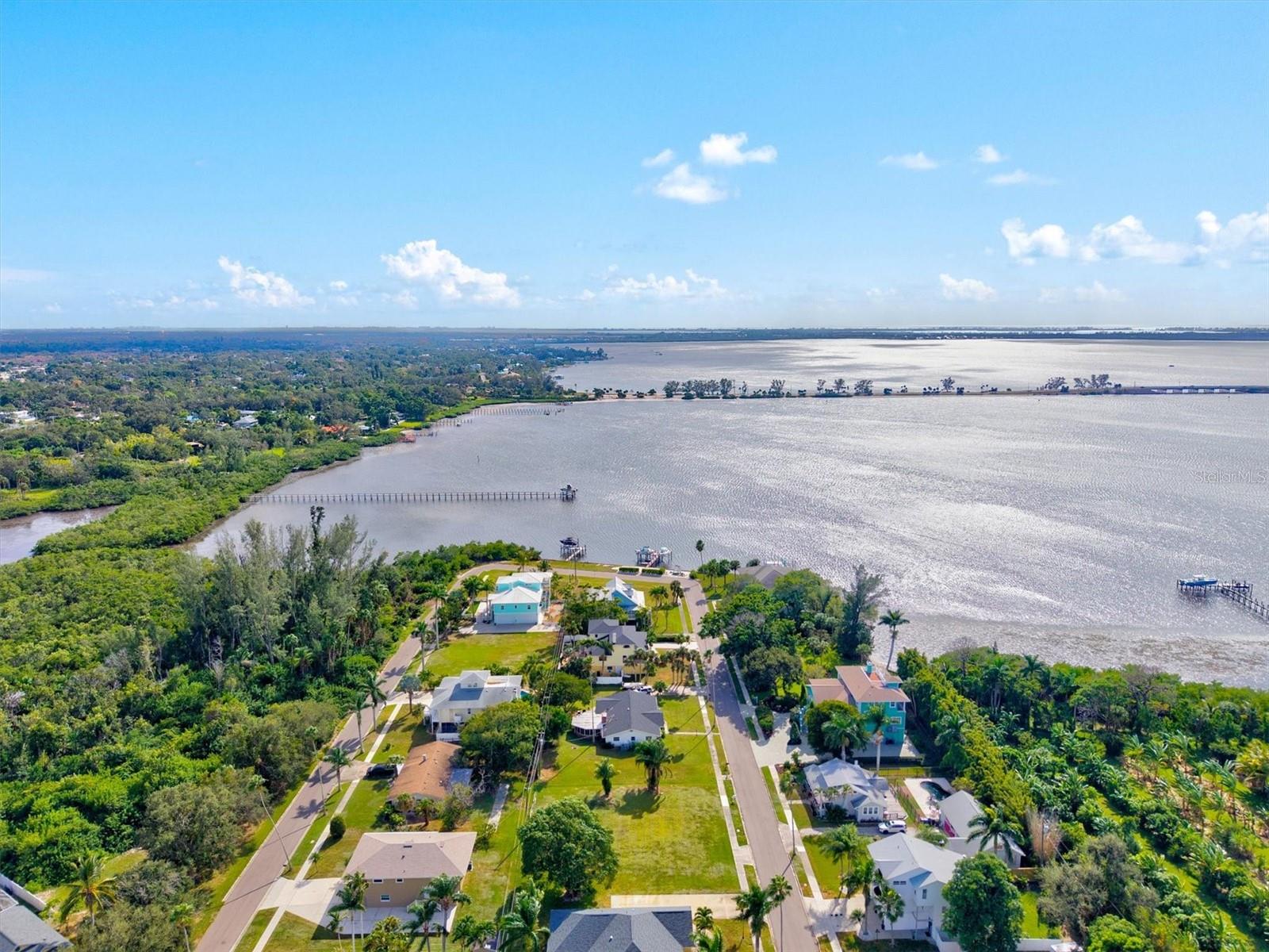 Image 5 of 61 For 511 84th Street Nw