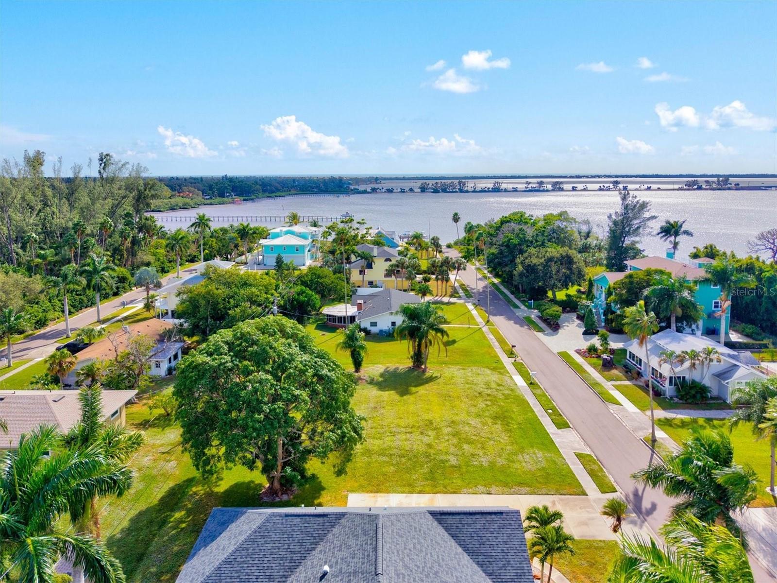 Image 7 of 61 For 511 84th Street Nw