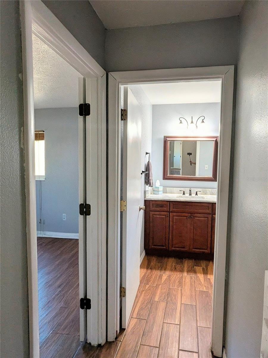 Image 18 of 39 For 1710 Robbins Road