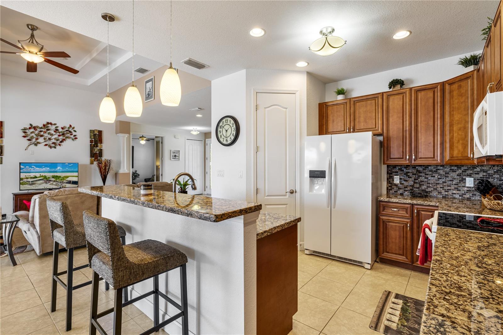 Image 14 of 93 For 15912 Melport Circle