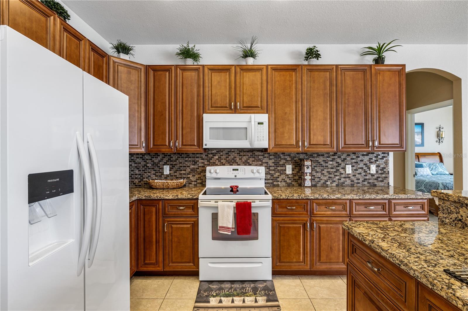 Image 15 of 93 For 15912 Melport Circle