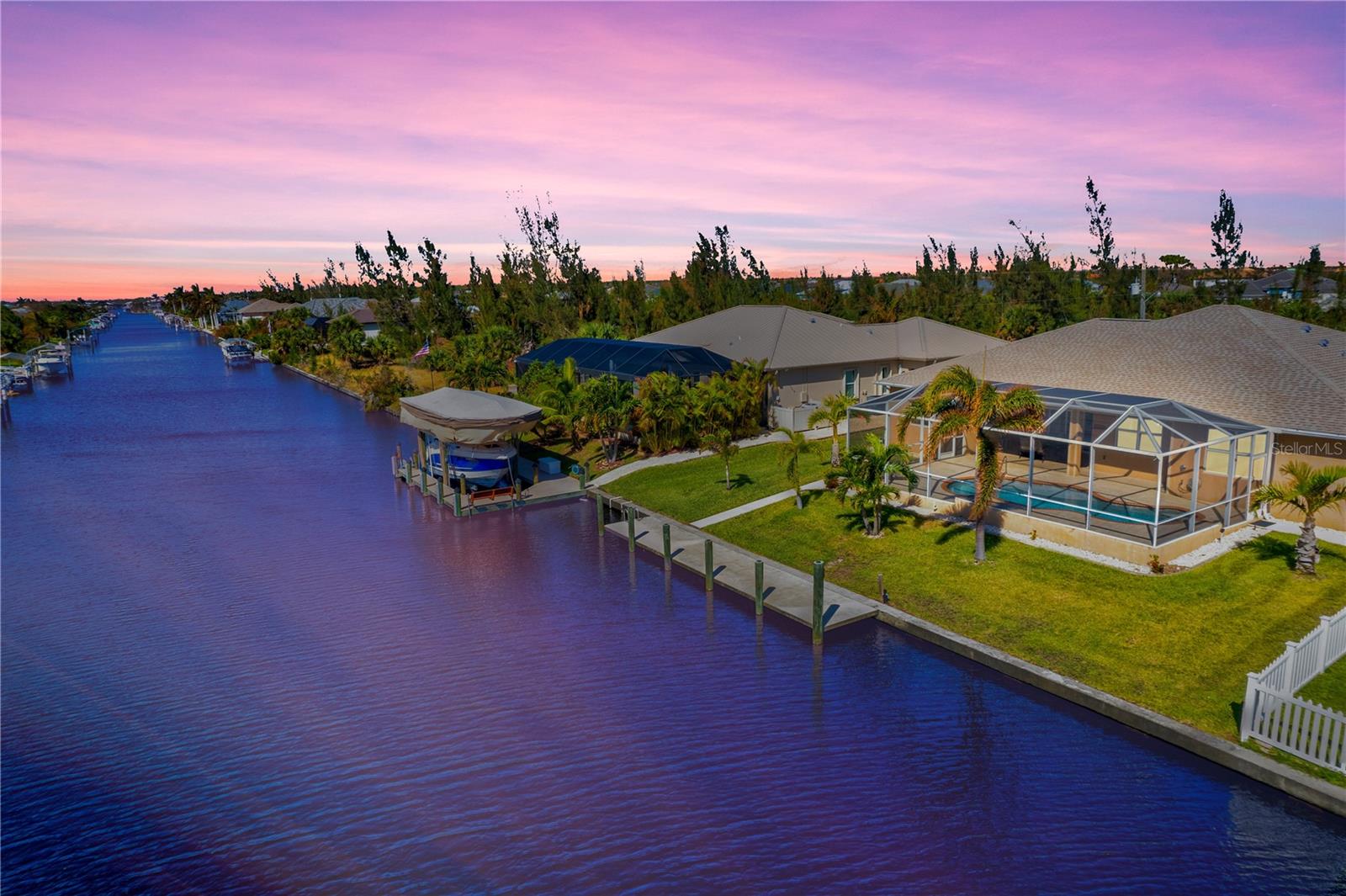 Image 39 of 93 For 15912 Melport Circle