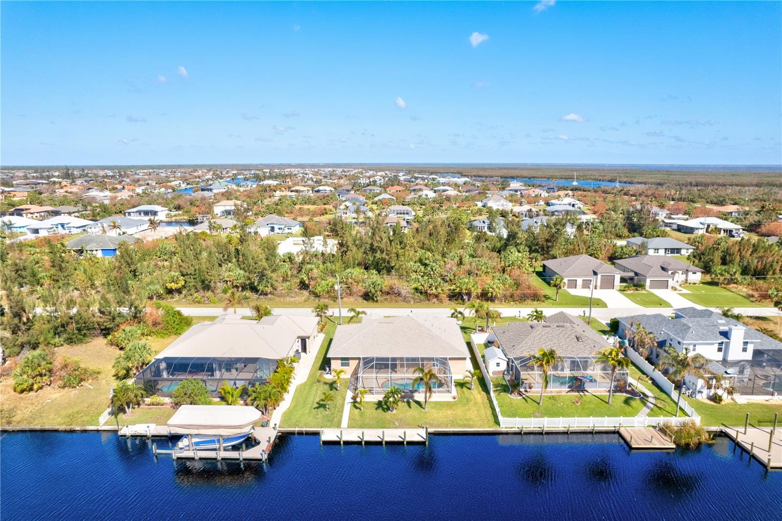 Image 51 of 93 For 15912 Melport Circle