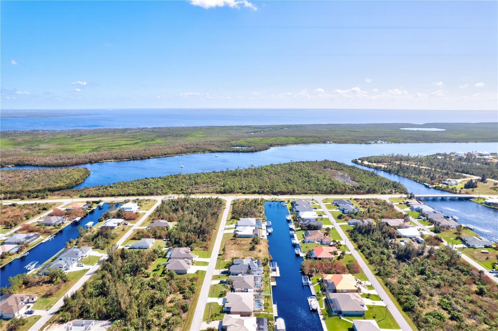 Image 54 of 93 For 15912 Melport Circle