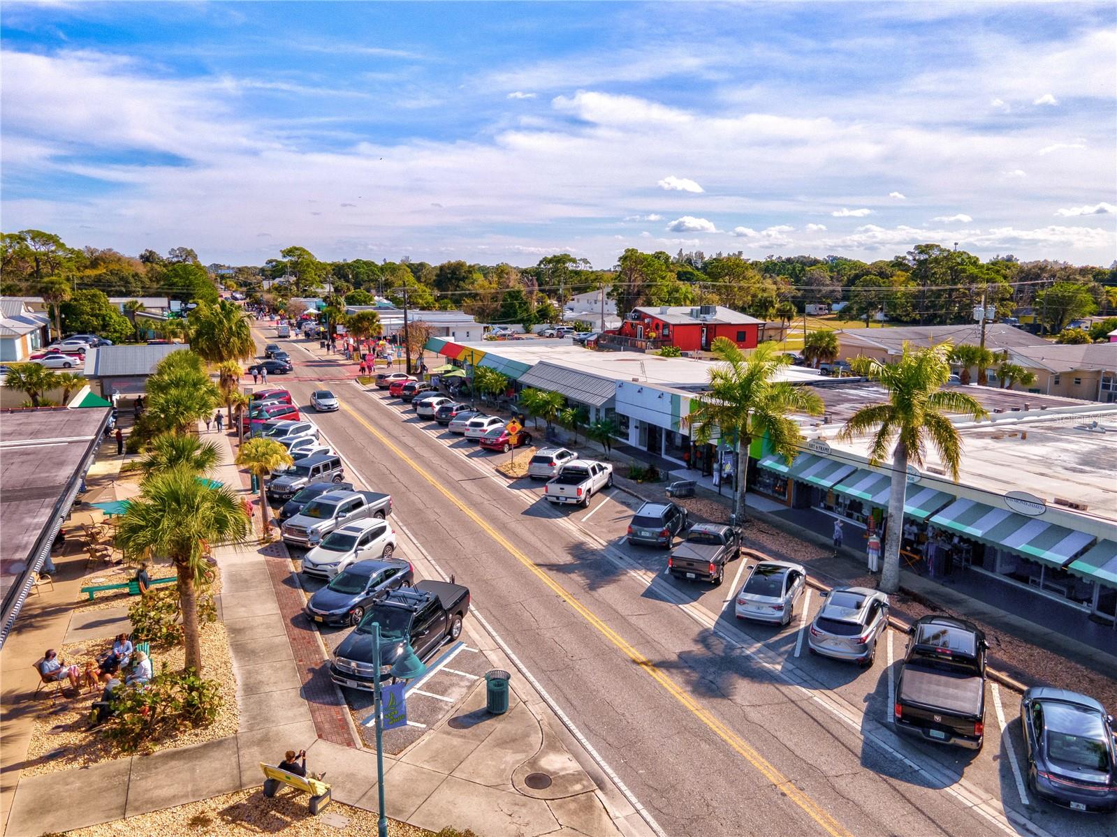 Image 79 of 93 For 15912 Melport Circle