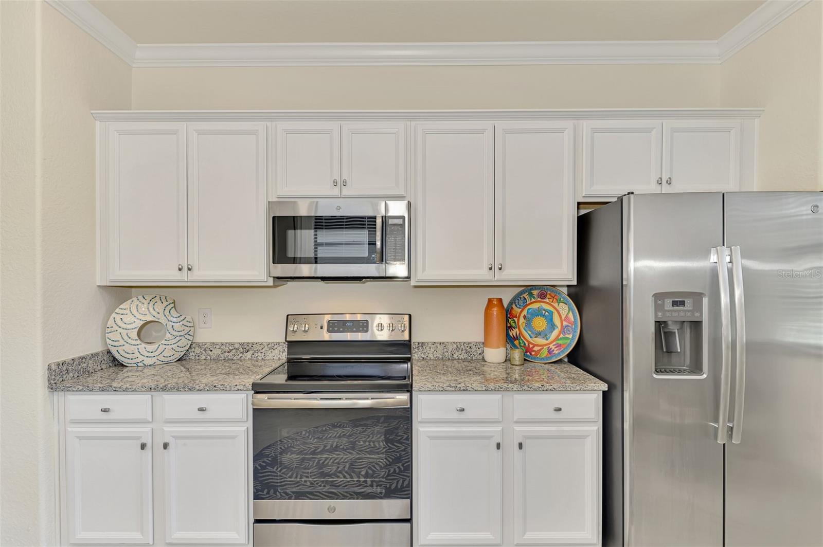 Image 33 of 73 For 12750 Cinqueterre Drive