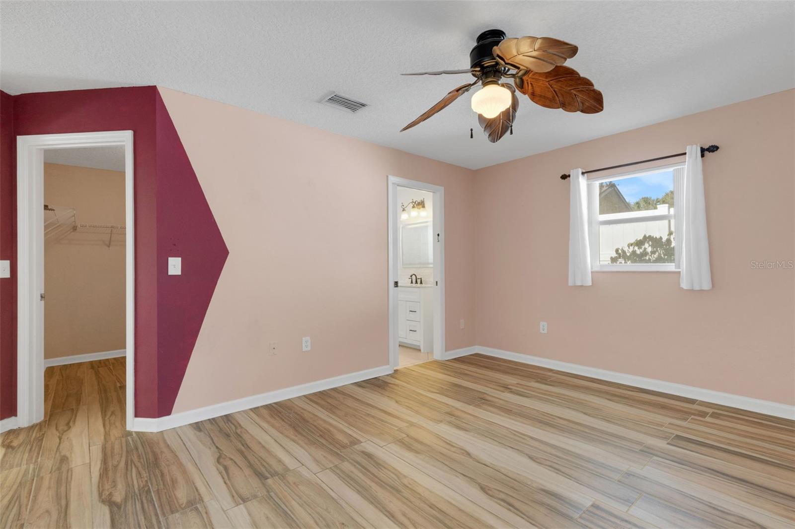 Image 22 of 50 For 4557 Worcester Road