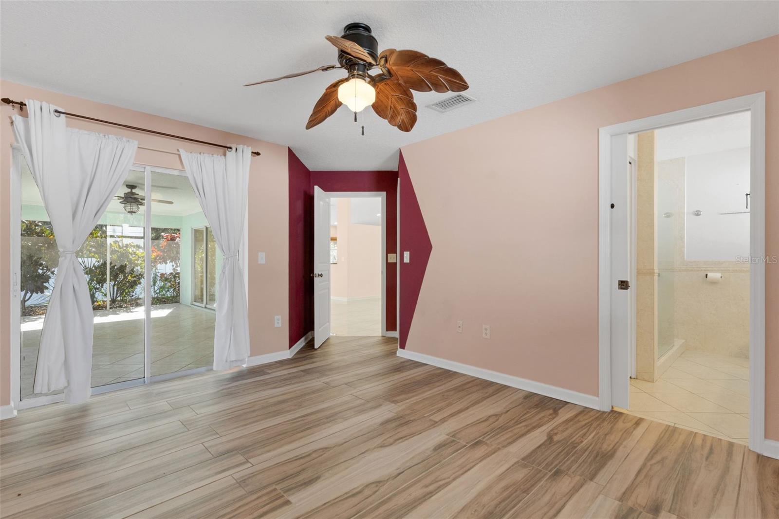 Image 24 of 50 For 4557 Worcester Road