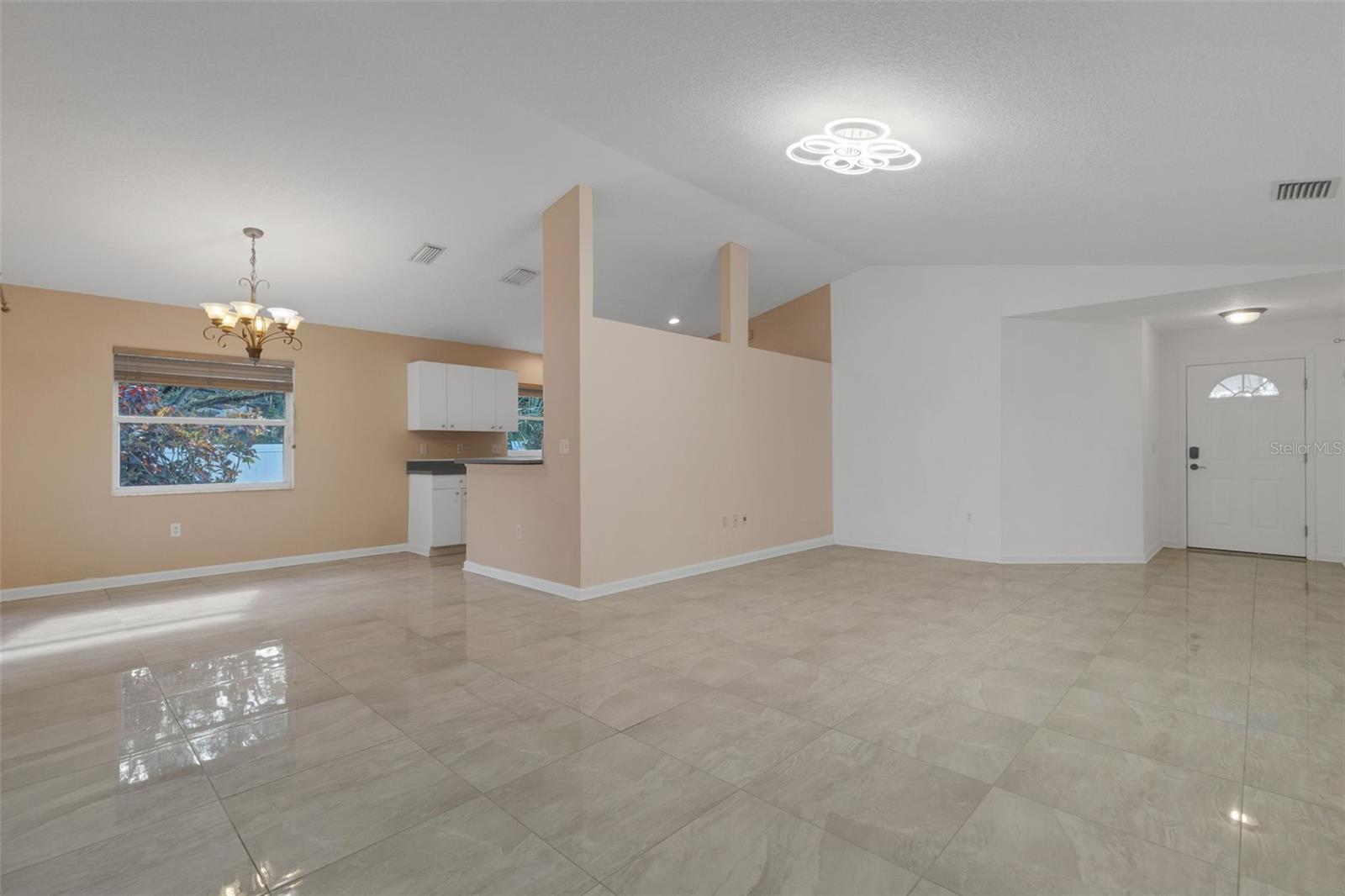 Image 7 of 50 For 4557 Worcester Road