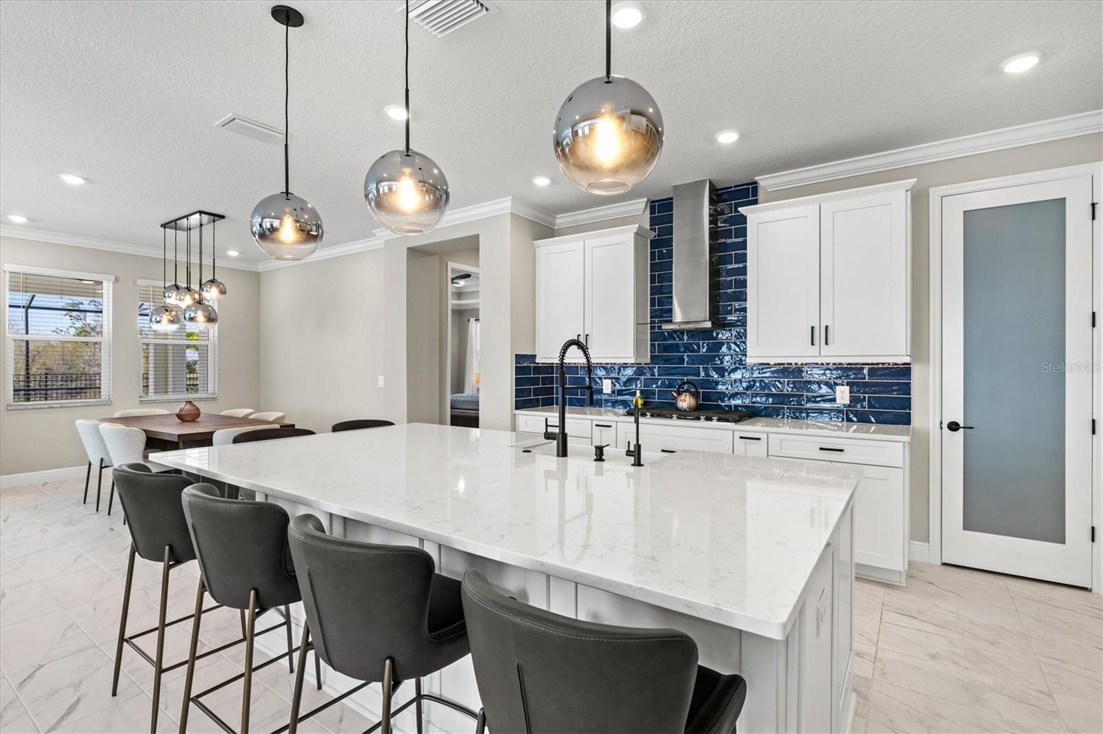 Image 3 of 86 For 4626 Sweet Retreat Run