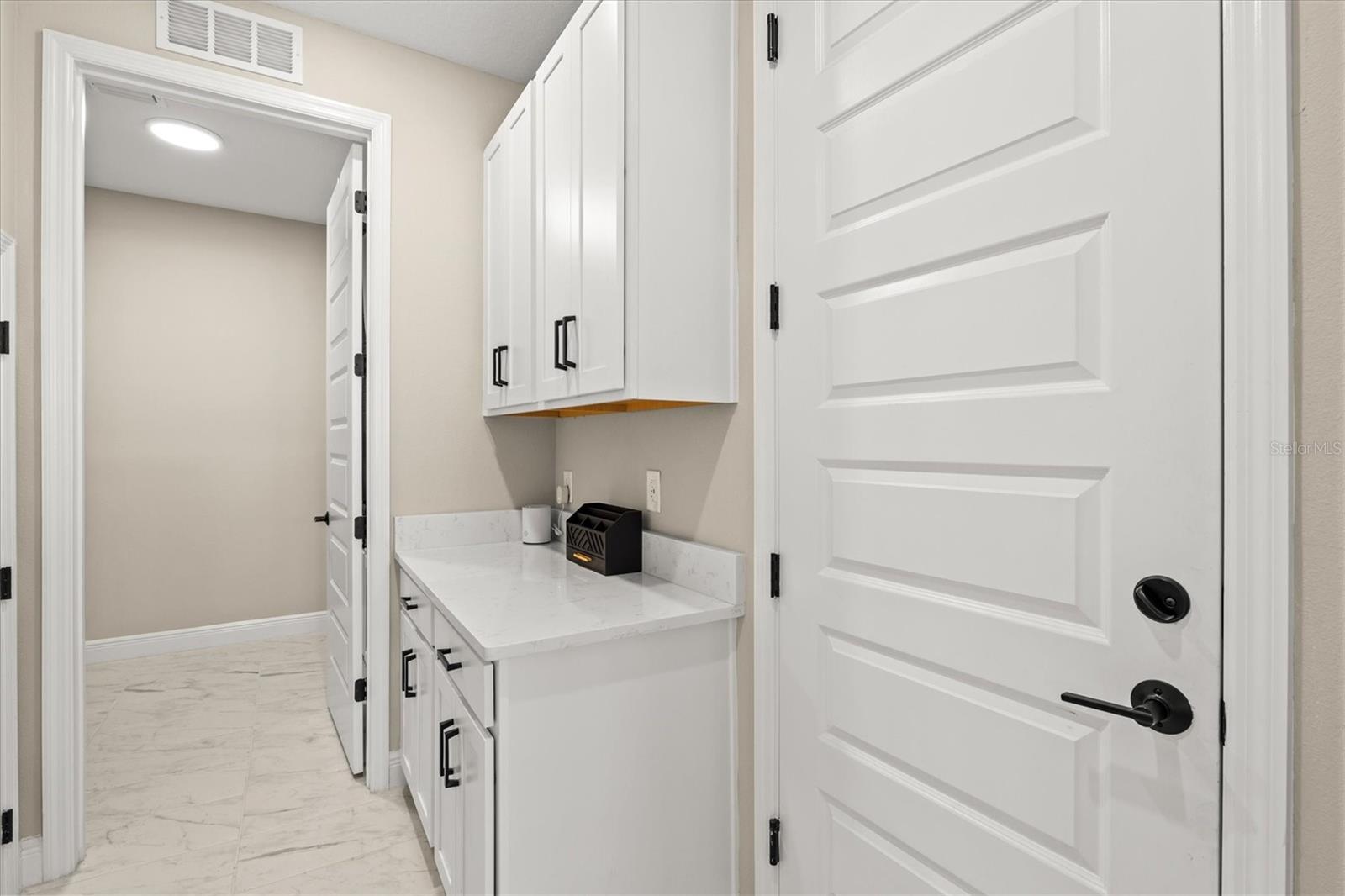 Image 31 of 86 For 4626 Sweet Retreat Run