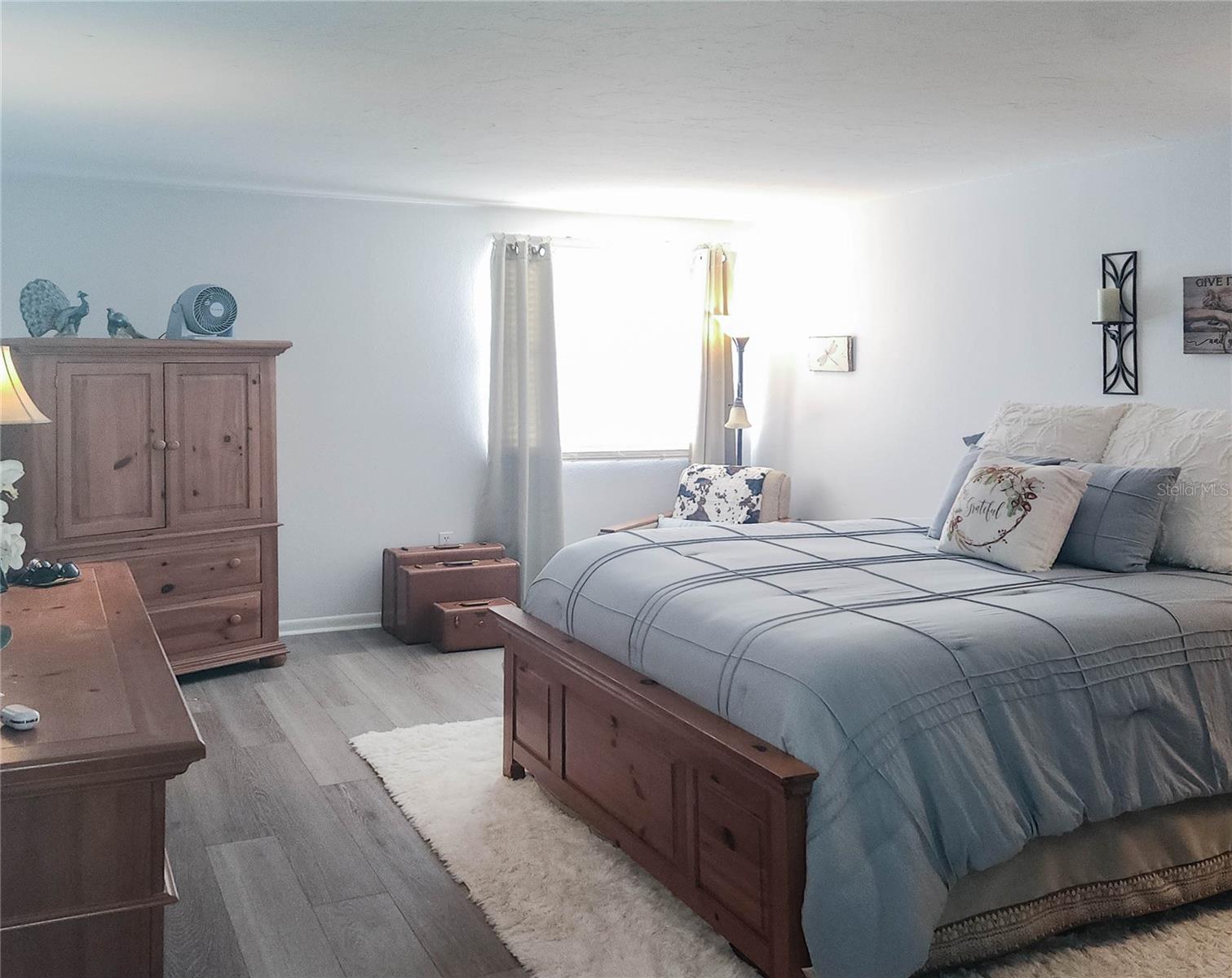 Image 5 of 15 For 5052 Marsh Field Road 9