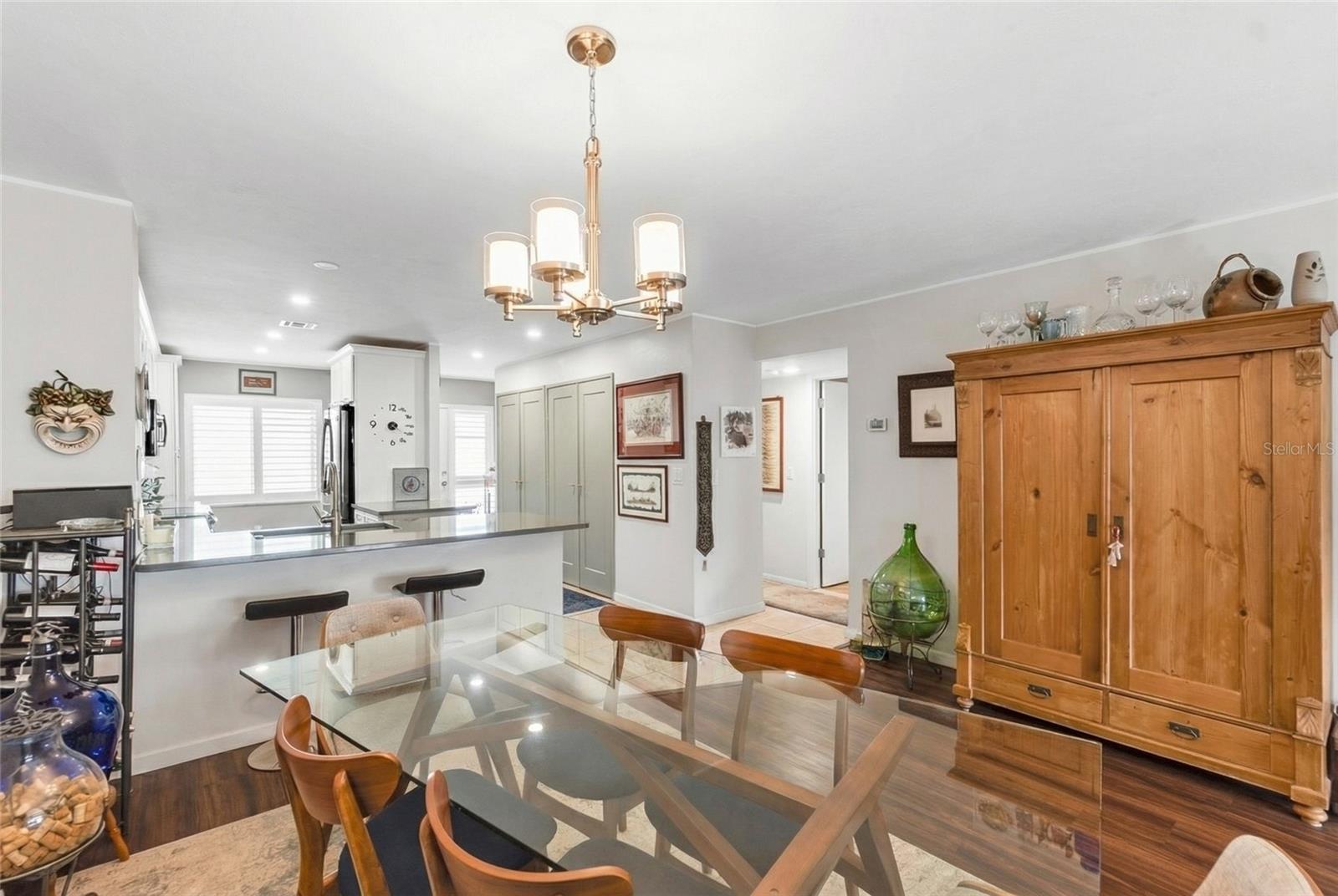 Image 12 of 31 For 1650 1st Avenue W 307b