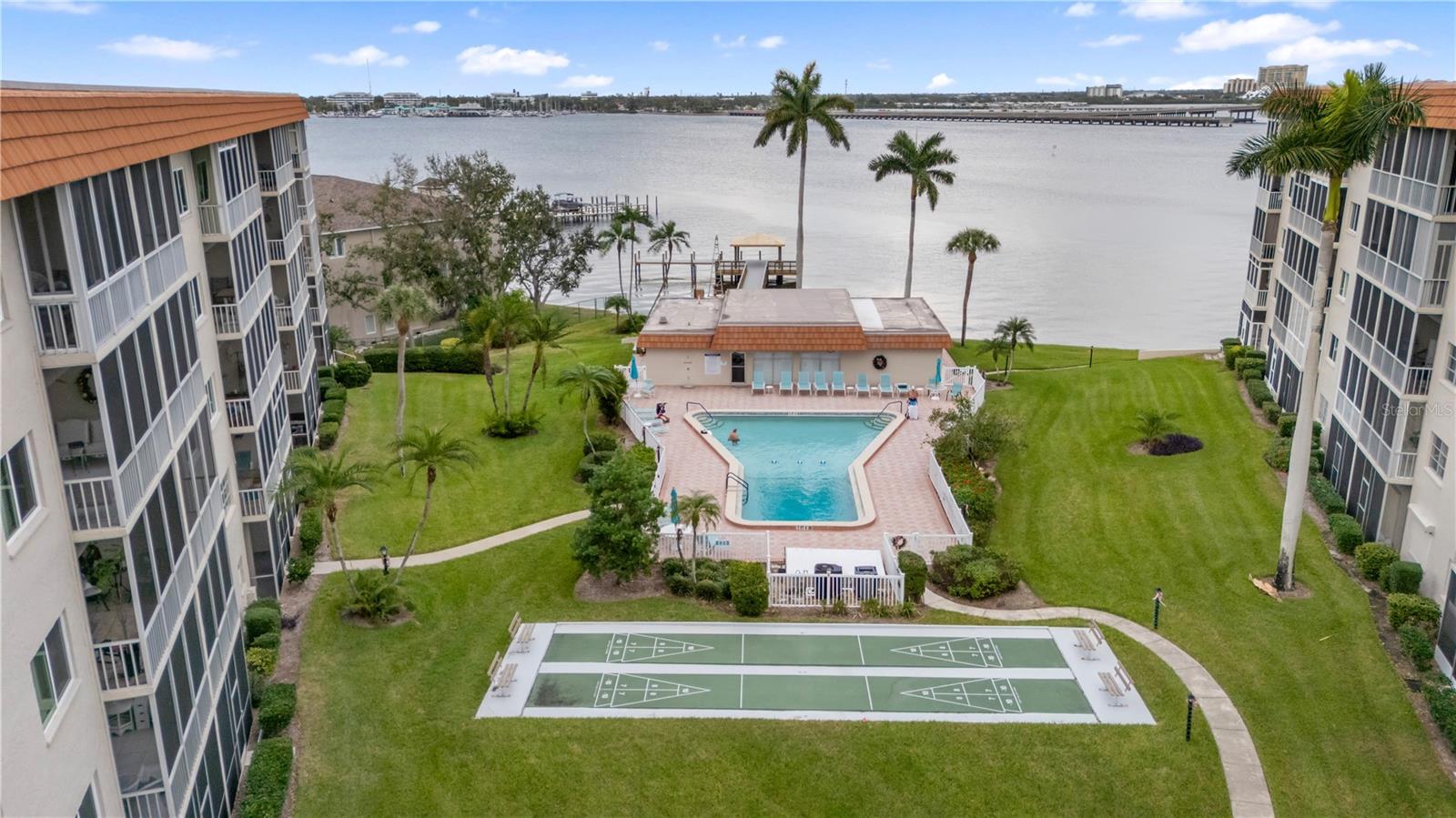 Image 31 of 31 For 1650 1st Avenue W 307b