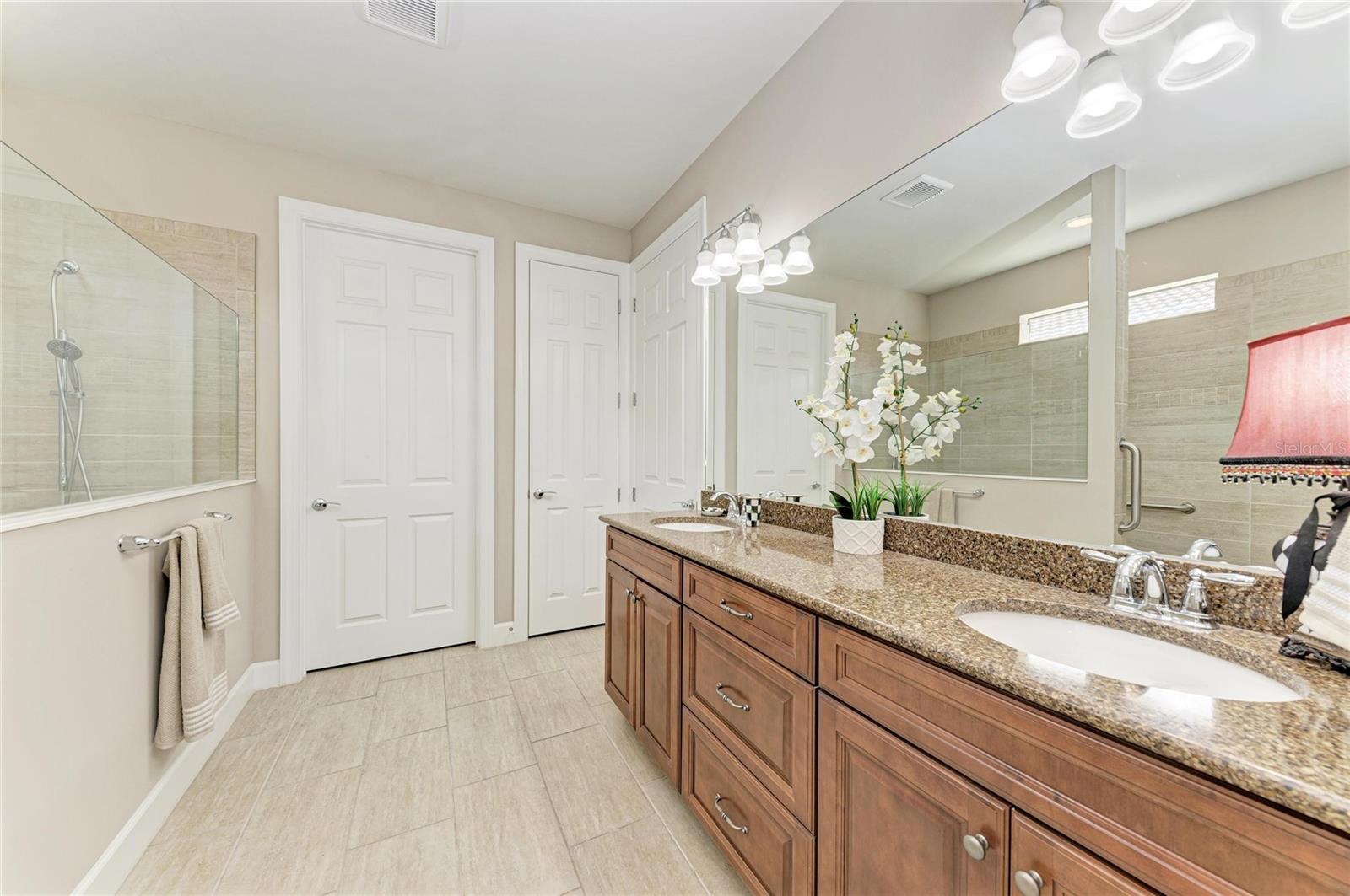 Image 28 of 61 For 6925 Chester Trail