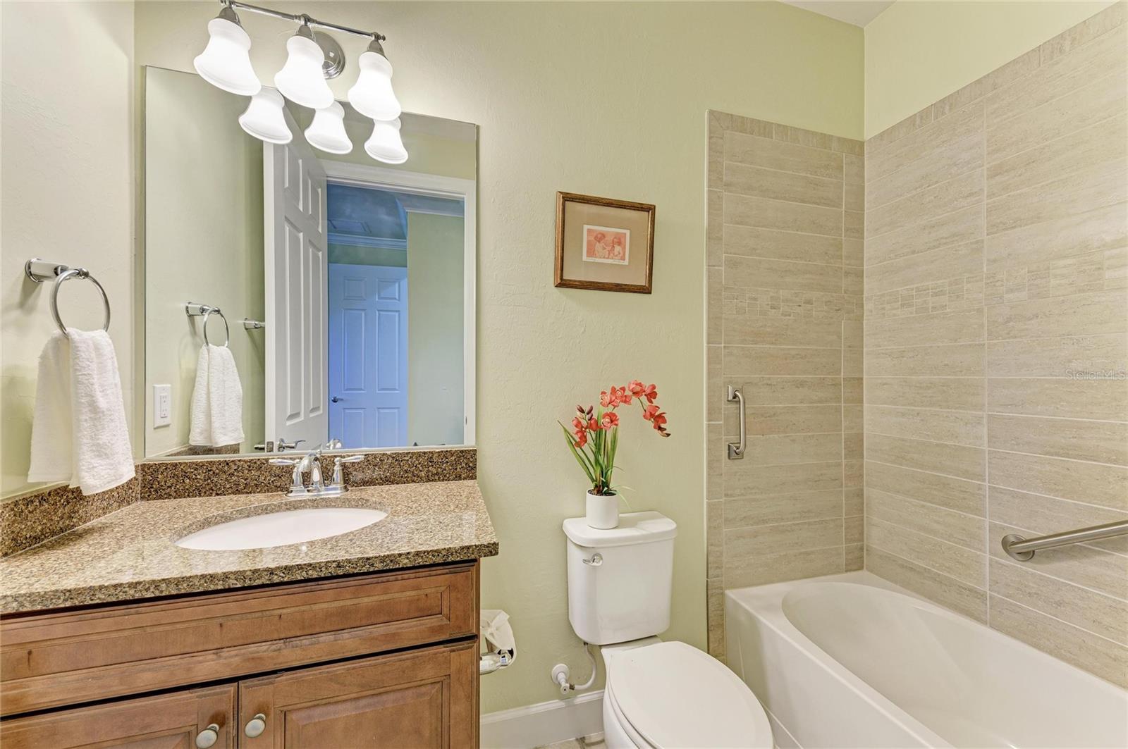 Image 36 of 61 For 6925 Chester Trail