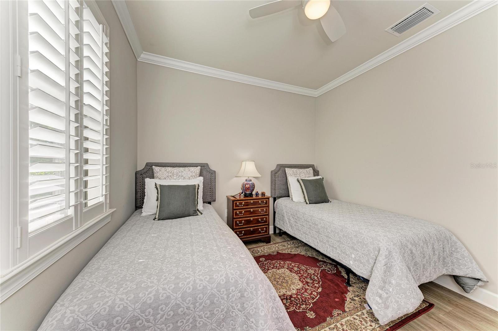 Image 38 of 61 For 6925 Chester Trail