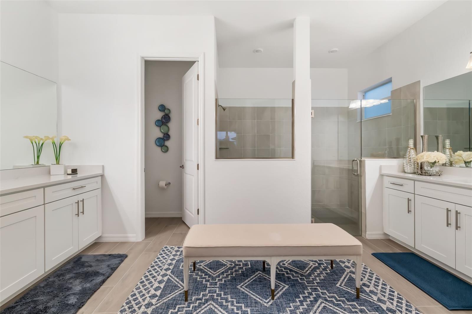 Image 29 of 91 For 5617 Lightning Whelk Lane