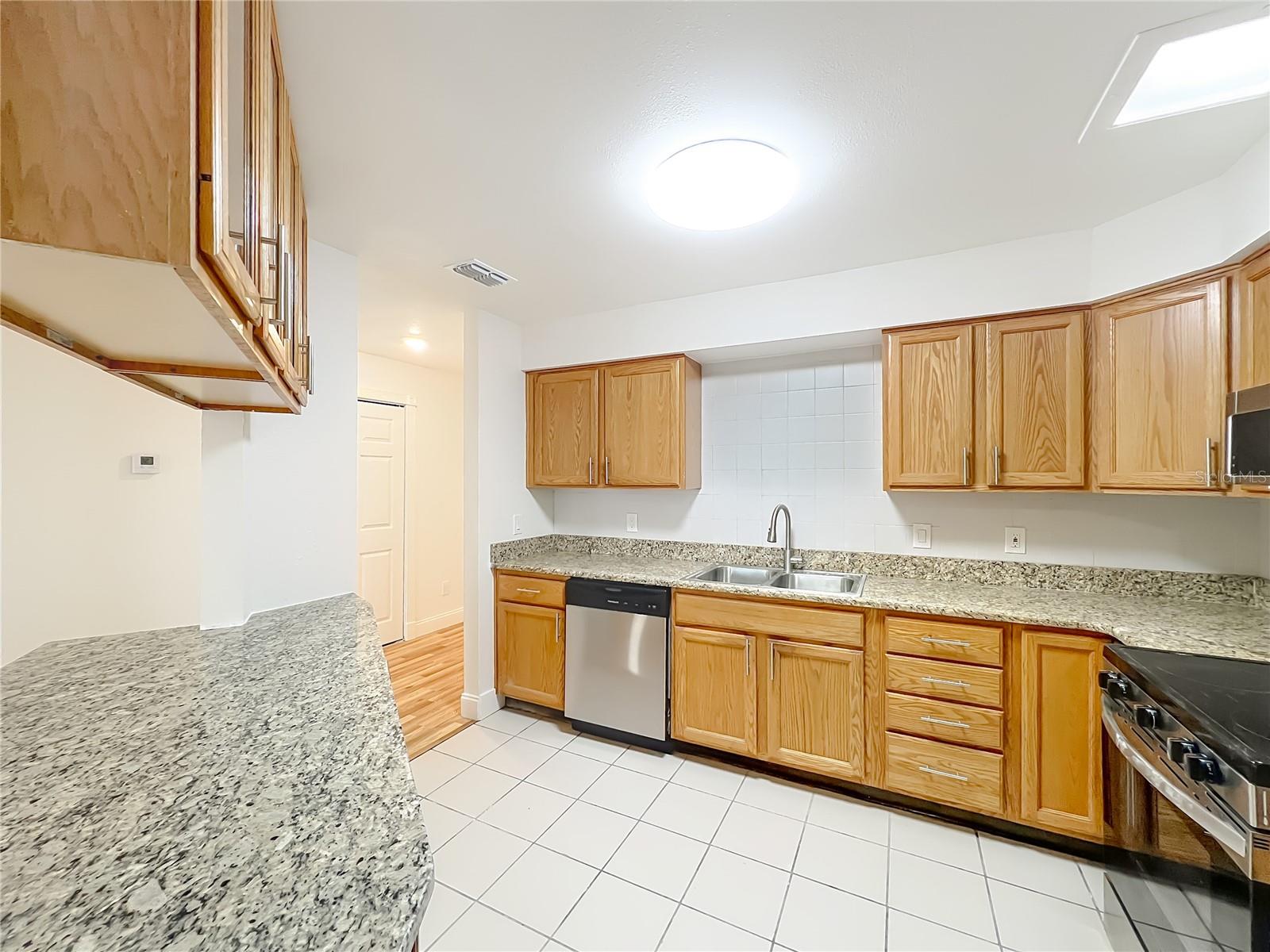 Image 15 of 68 For 1236 Russell Drive