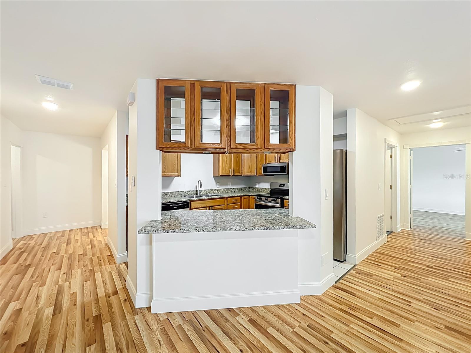 Image 20 of 68 For 1236 Russell Drive