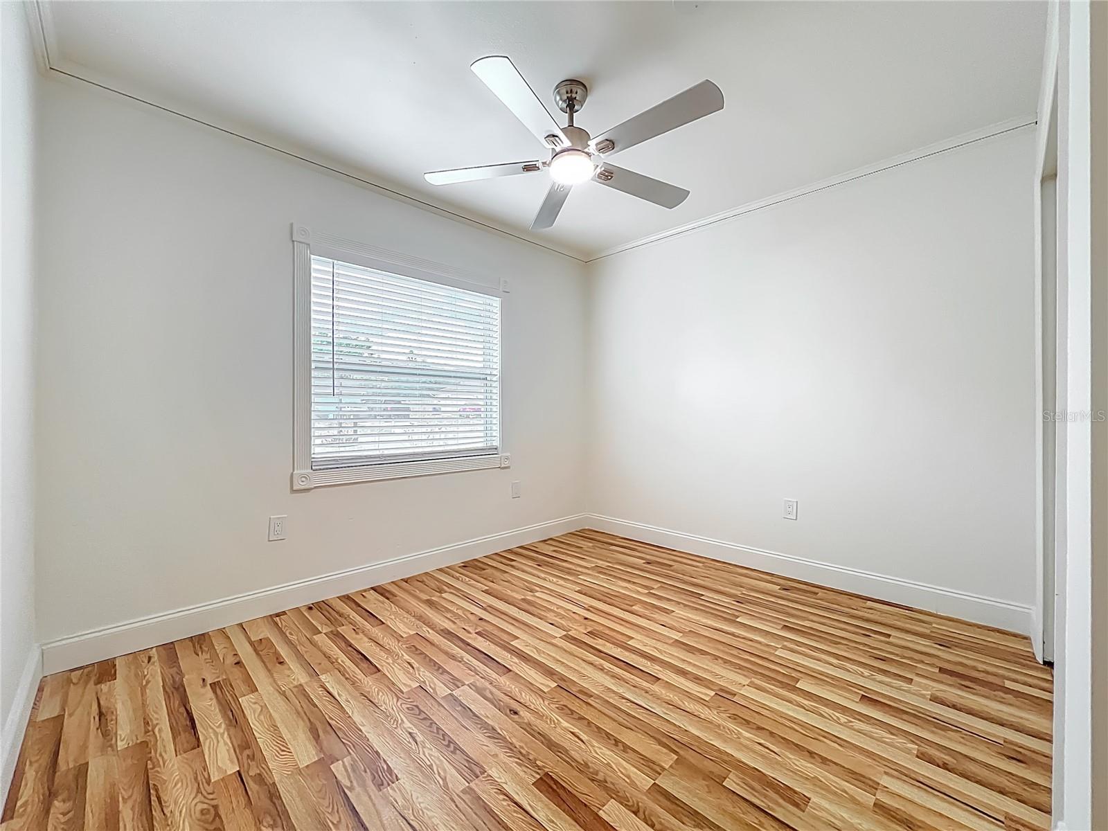 Image 24 of 68 For 1236 Russell Drive