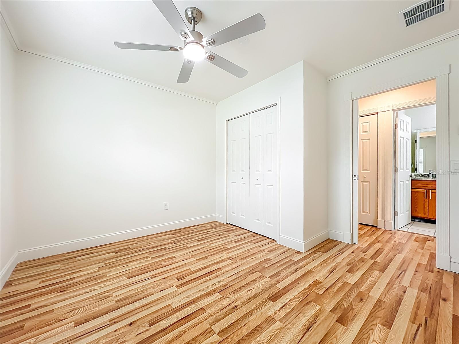 Image 25 of 68 For 1236 Russell Drive