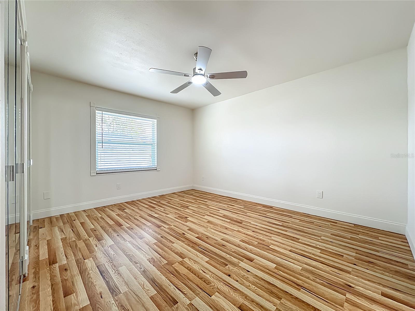 Image 30 of 68 For 1236 Russell Drive