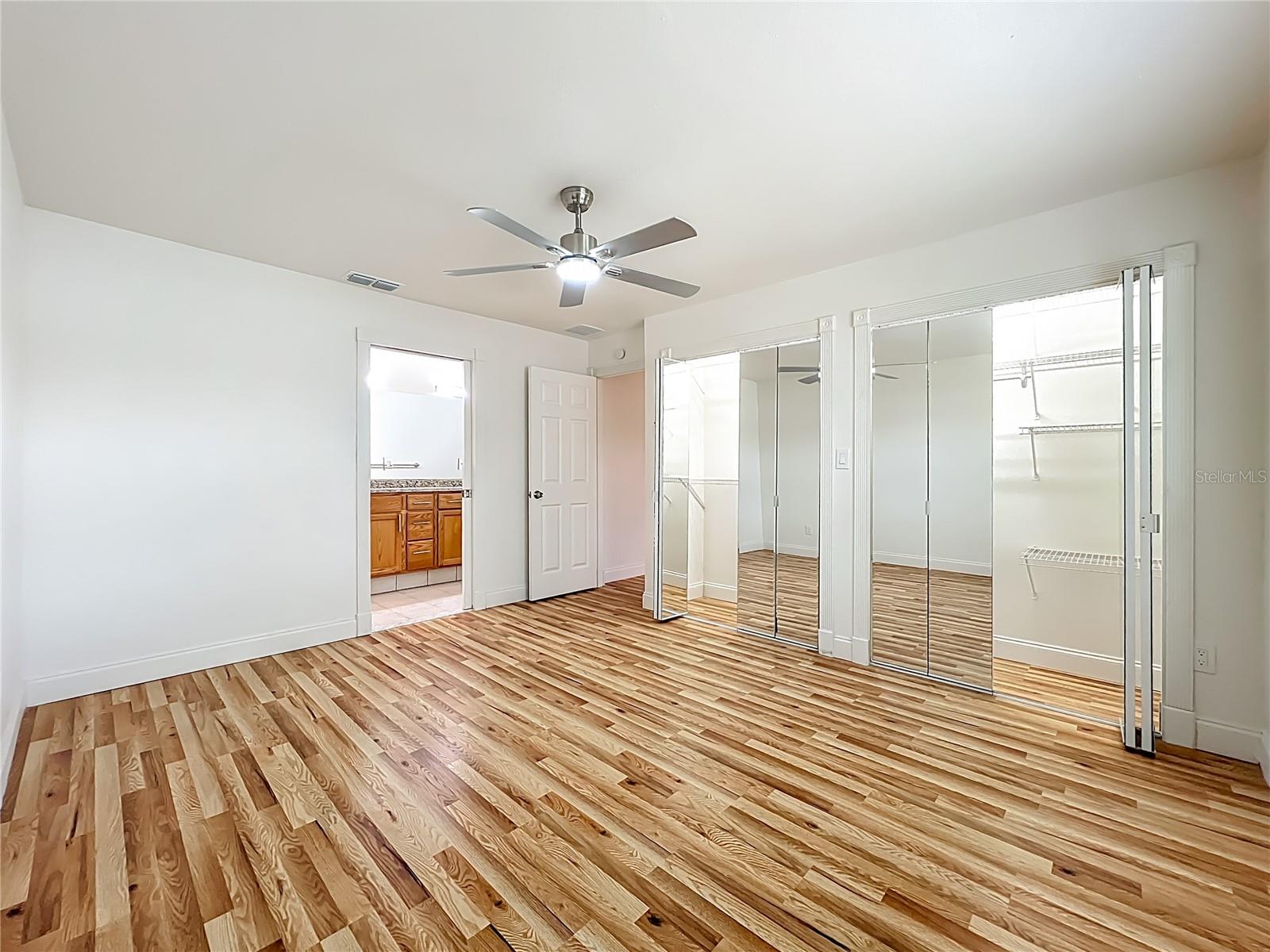 Image 33 of 68 For 1236 Russell Drive