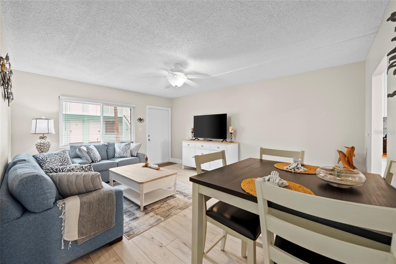 Image 5 of 28 For 117 7th Street N 23