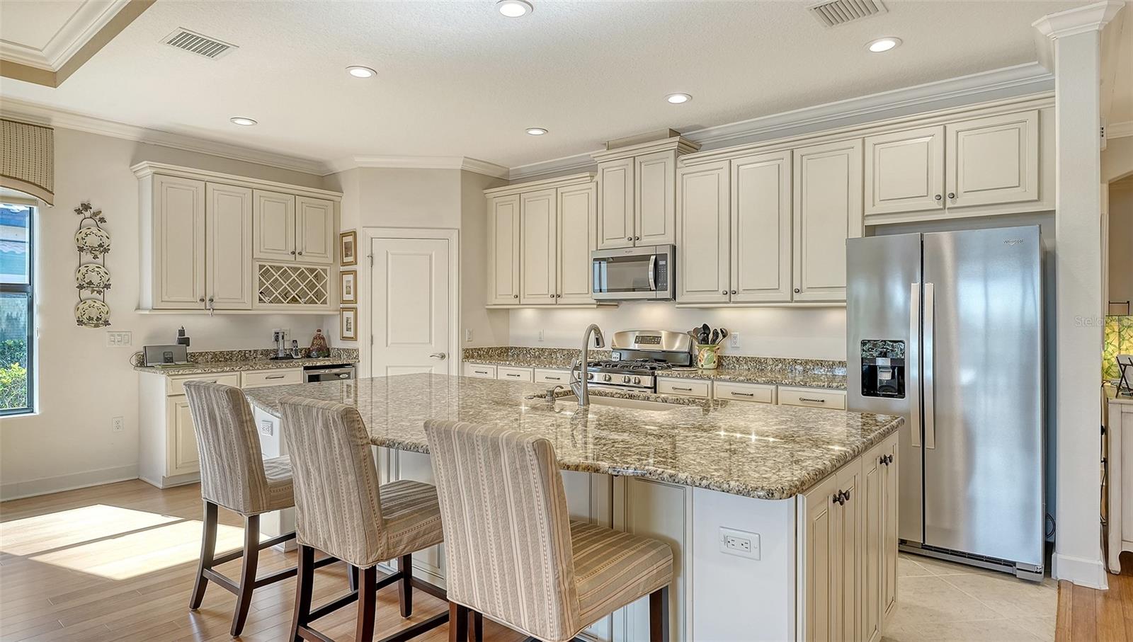 Image 15 of 74 For 12759 Del Corso Loop