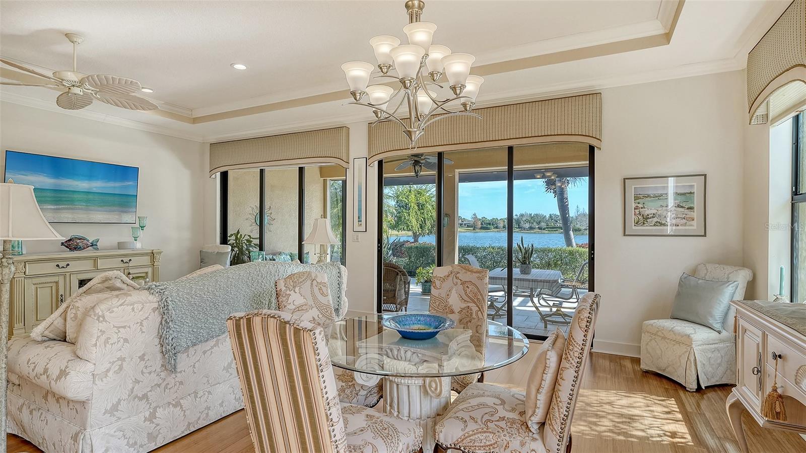 Image 17 of 74 For 12759 Del Corso Loop