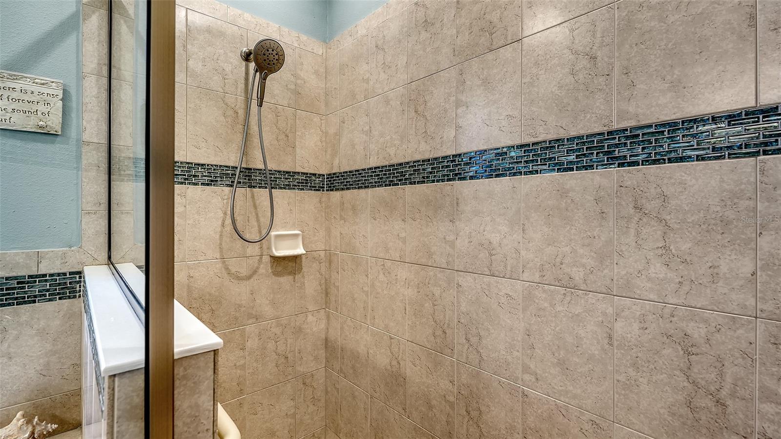 Image 31 of 74 For 12759 Del Corso Loop