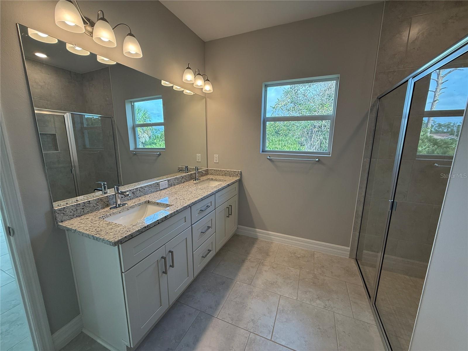 Image 16 of 44 For 1047 Comfort Lane