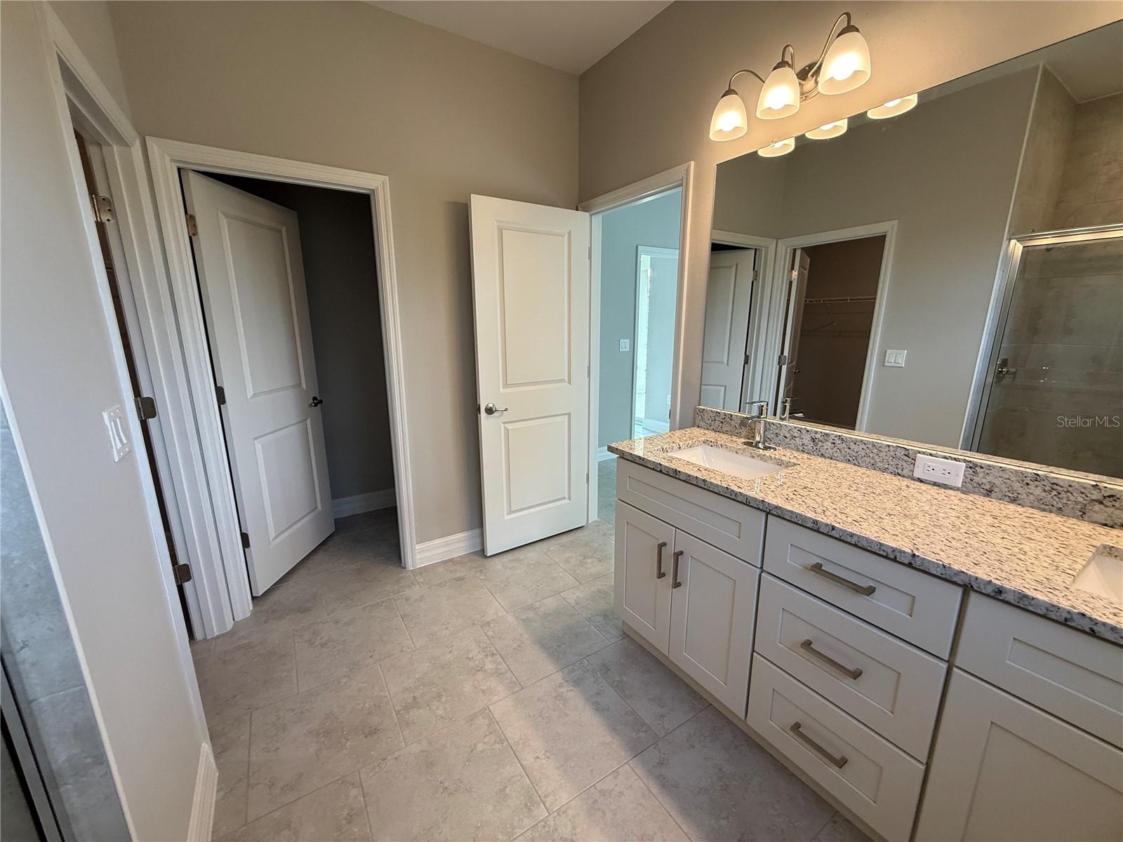 Image 19 of 44 For 1047 Comfort Lane