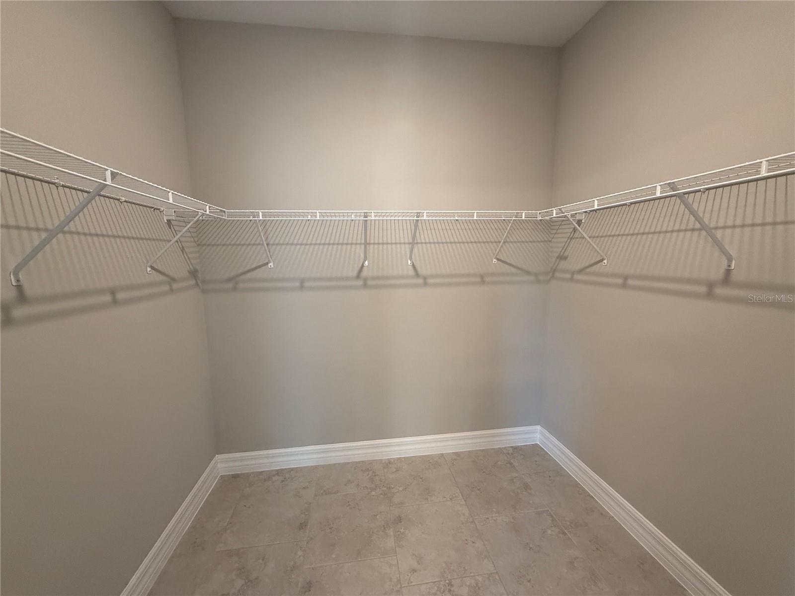 Image 20 of 44 For 1047 Comfort Lane