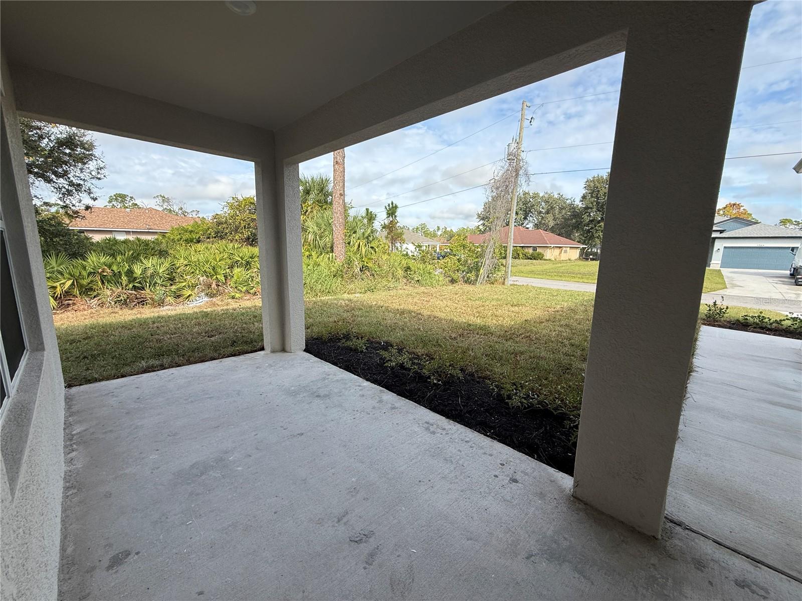 Image 24 of 44 For 1047 Comfort Lane