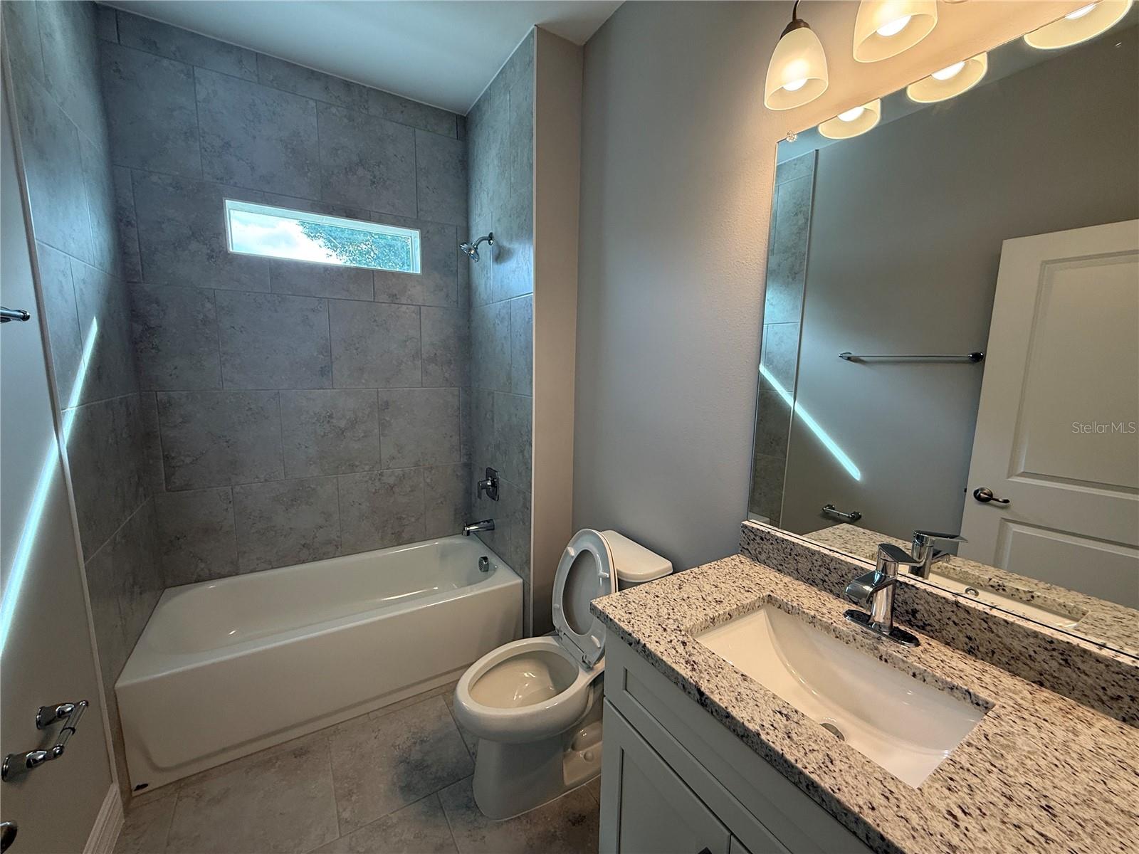 Image 29 of 44 For 1047 Comfort Lane