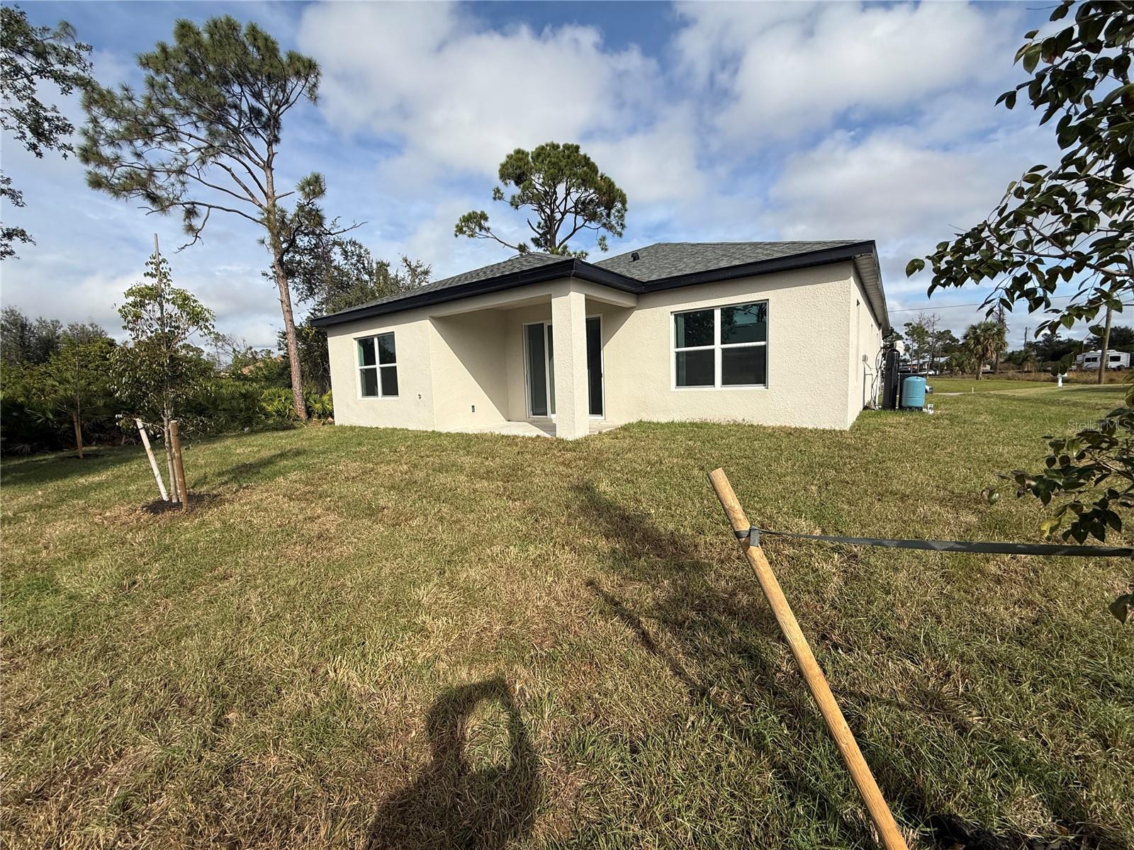 Image 36 of 44 For 1047 Comfort Lane