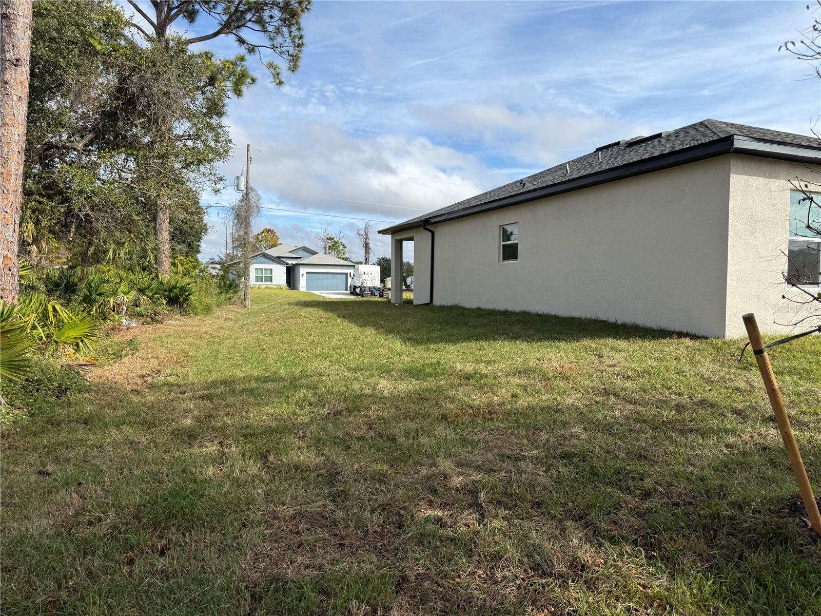 Image 41 of 44 For 1047 Comfort Lane