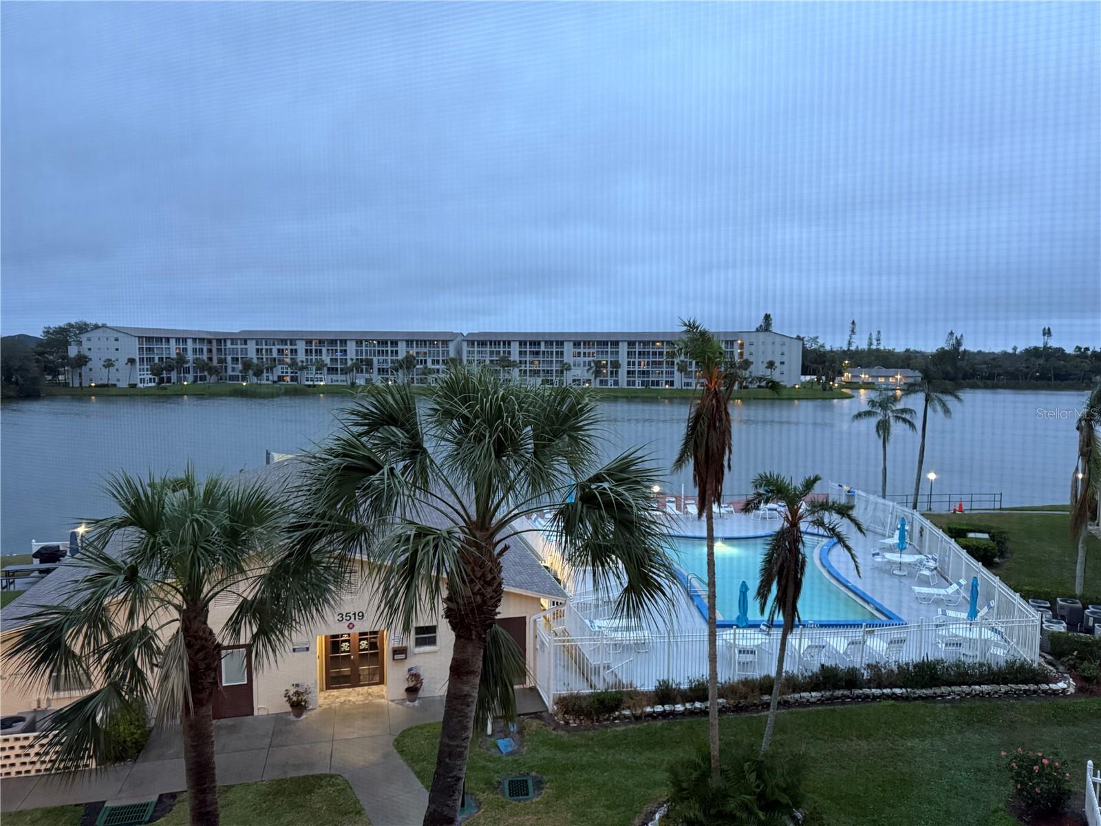 Image 12 of 38 For 3647 Lake Bayshore Drive J416