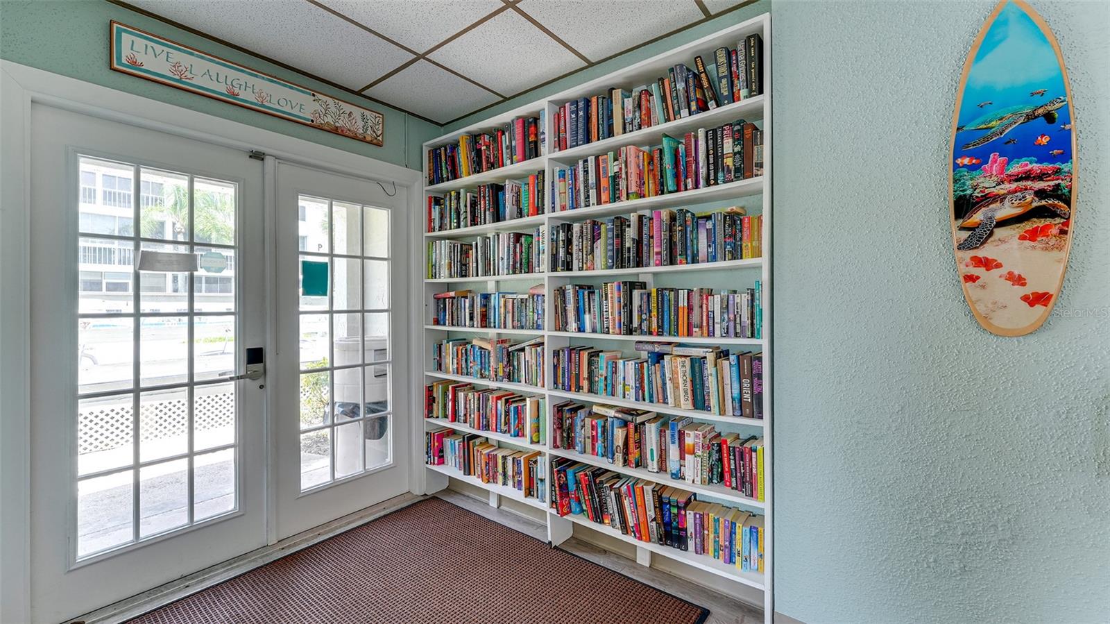 Image 34 of 38 For 3647 Lake Bayshore Drive J416