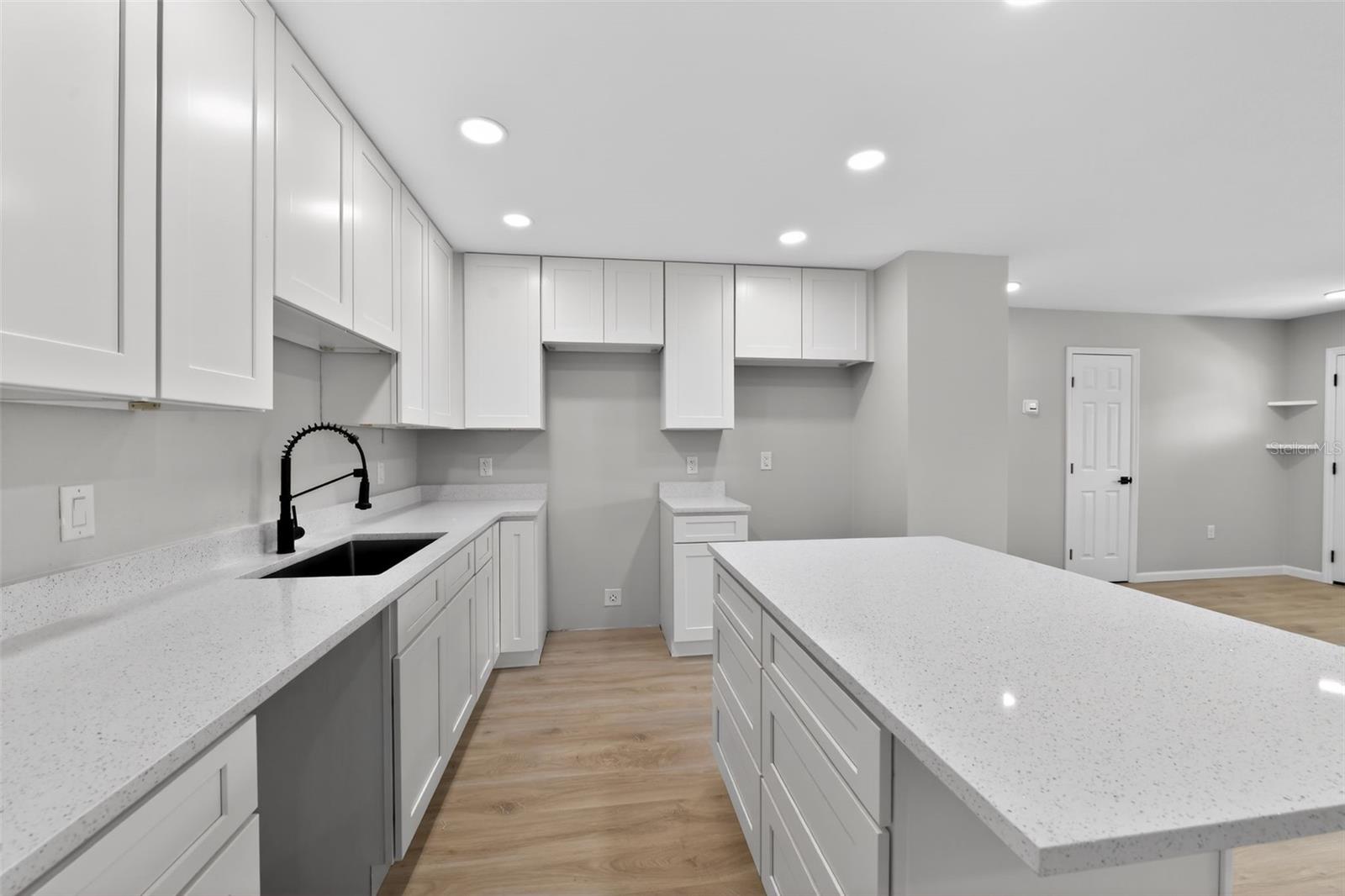 Image 16 of 28 For 6224 7th Avenue Drive W