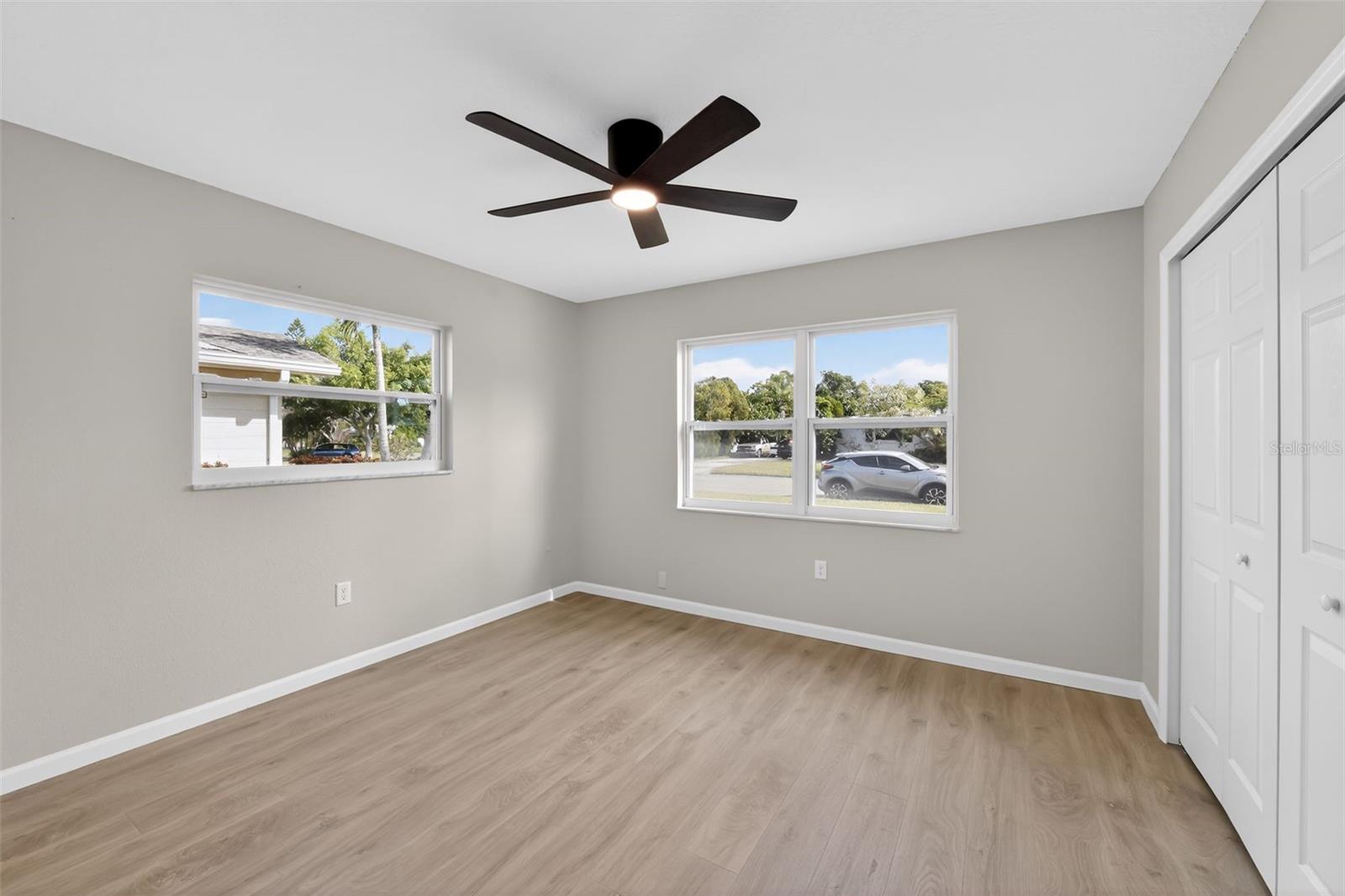 Image 23 of 28 For 6224 7th Avenue Drive W