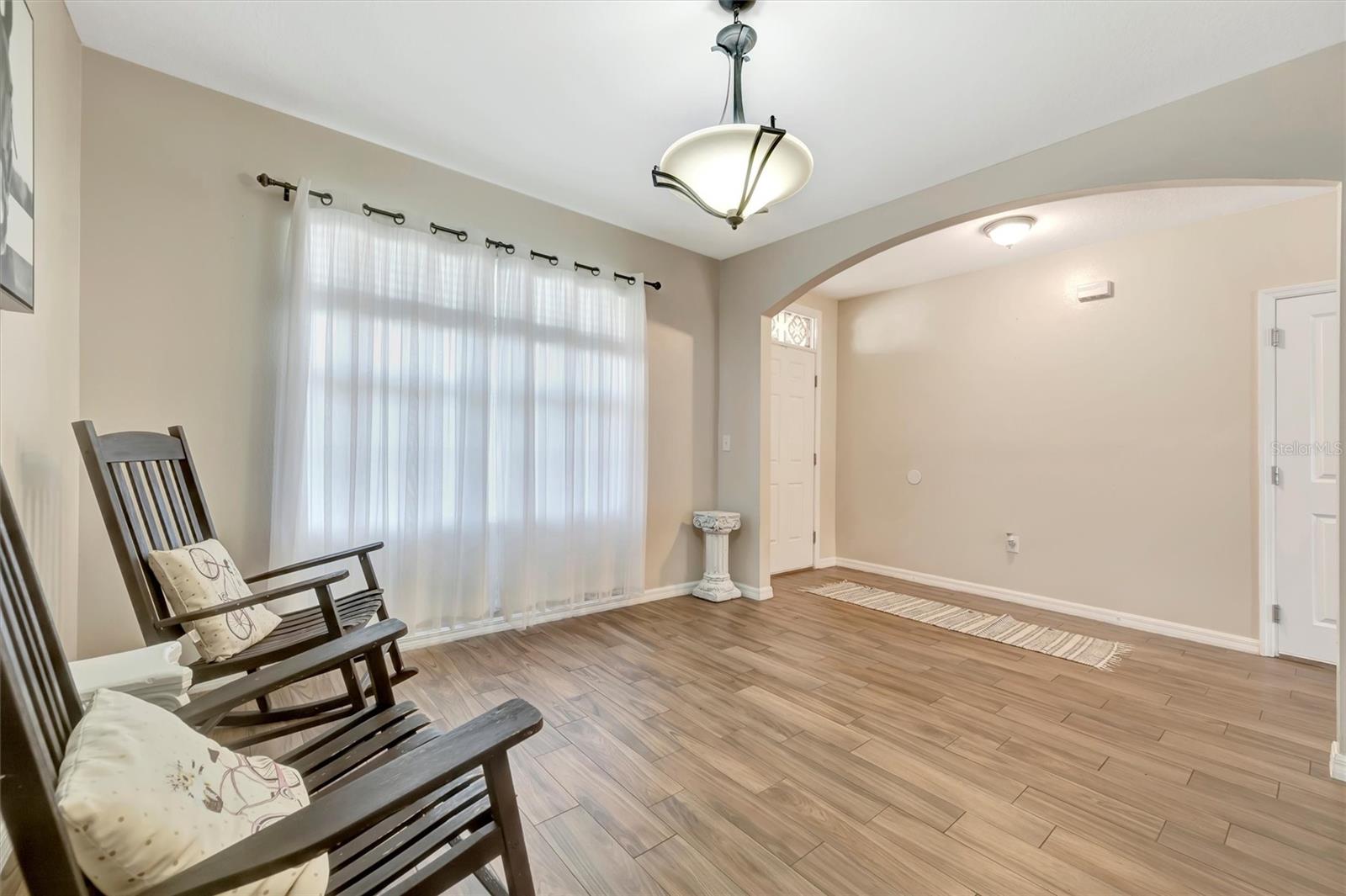 Image 15 of 78 For 109 Tierra Verde Way