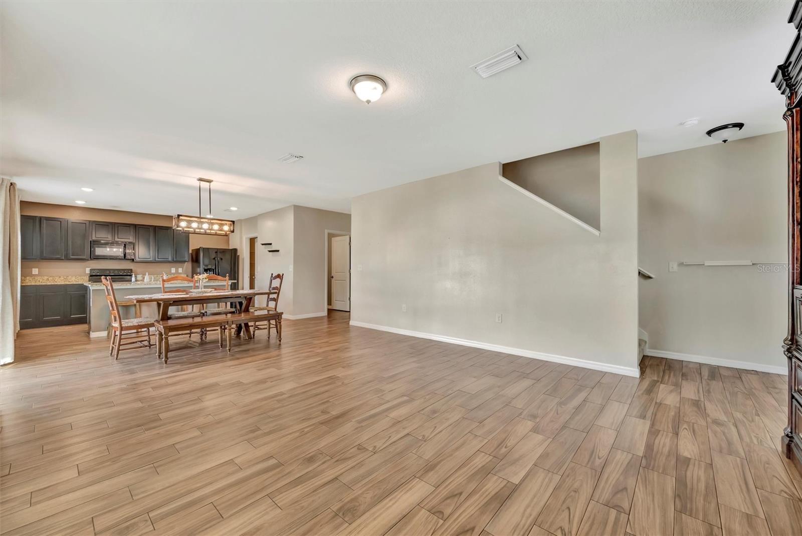 Image 36 of 78 For 109 Tierra Verde Way