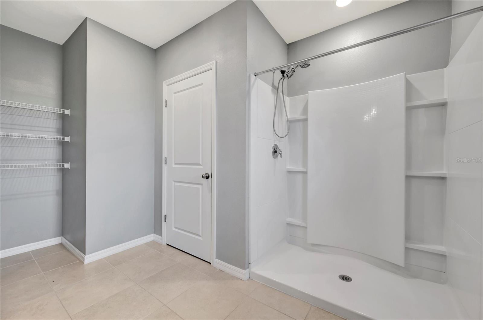 Image 53 of 78 For 109 Tierra Verde Way