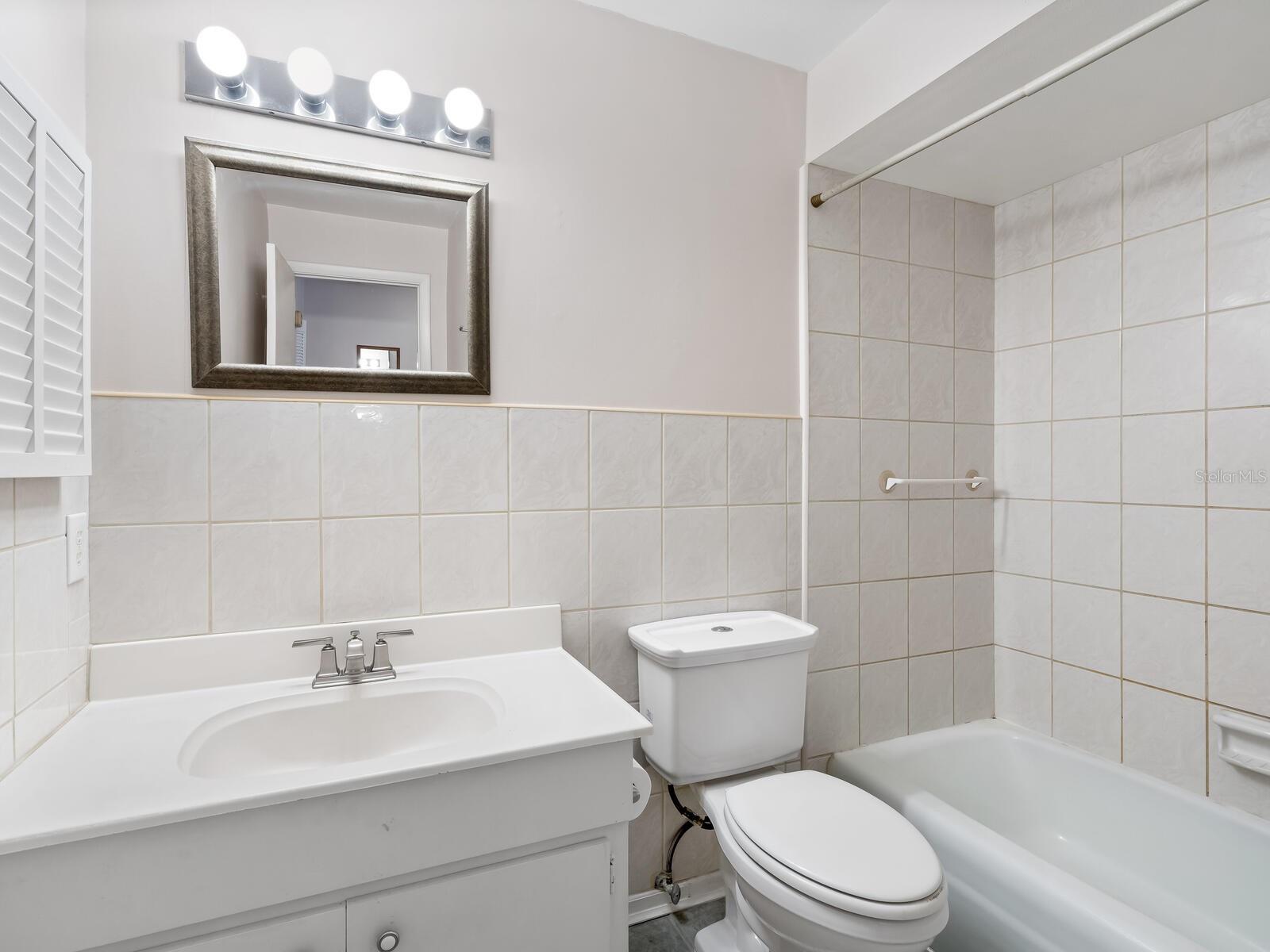 Image 20 of 40 For 4805 Rilma Avenue 107