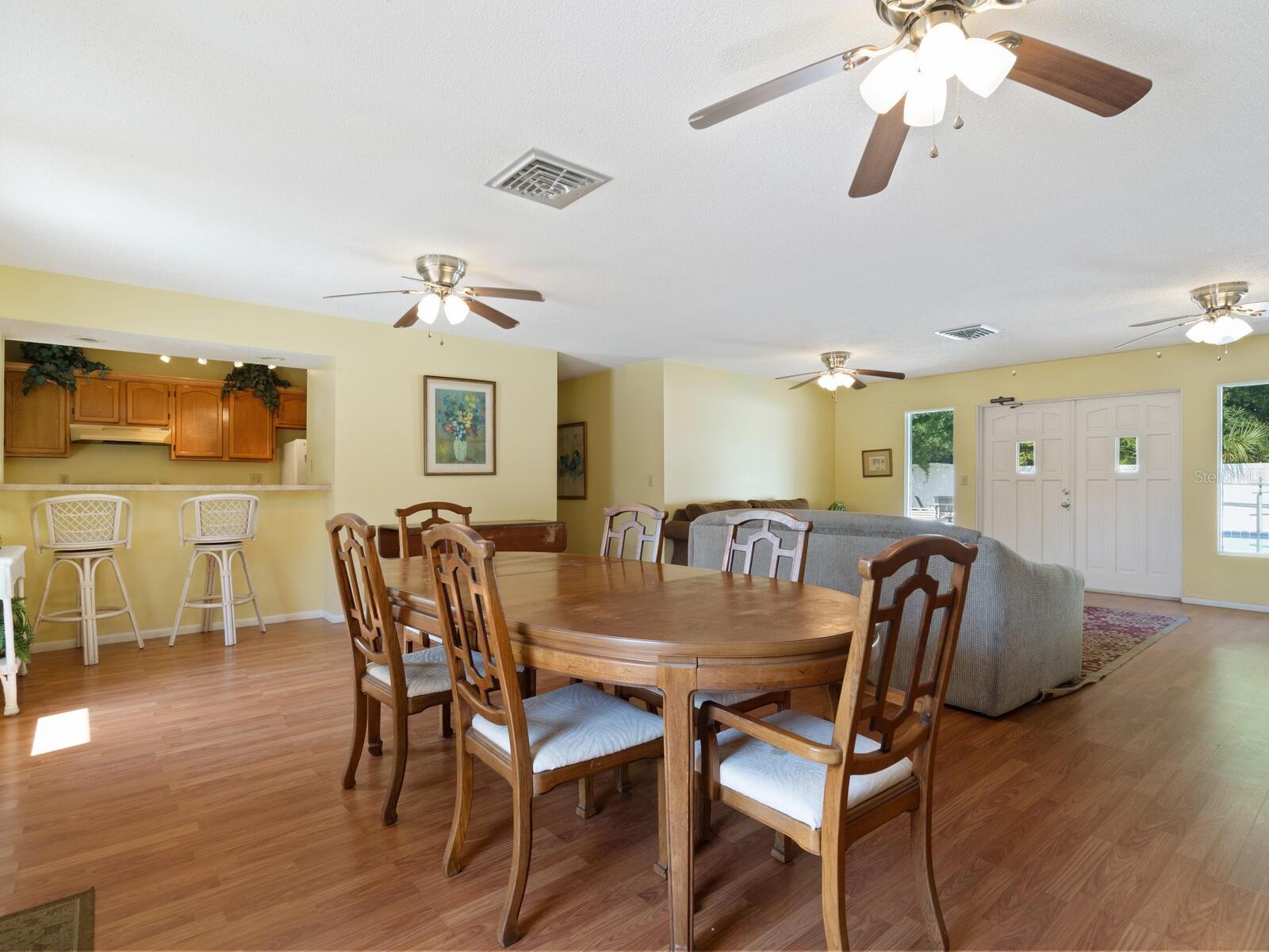 Image 31 of 40 For 4805 Rilma Avenue 107