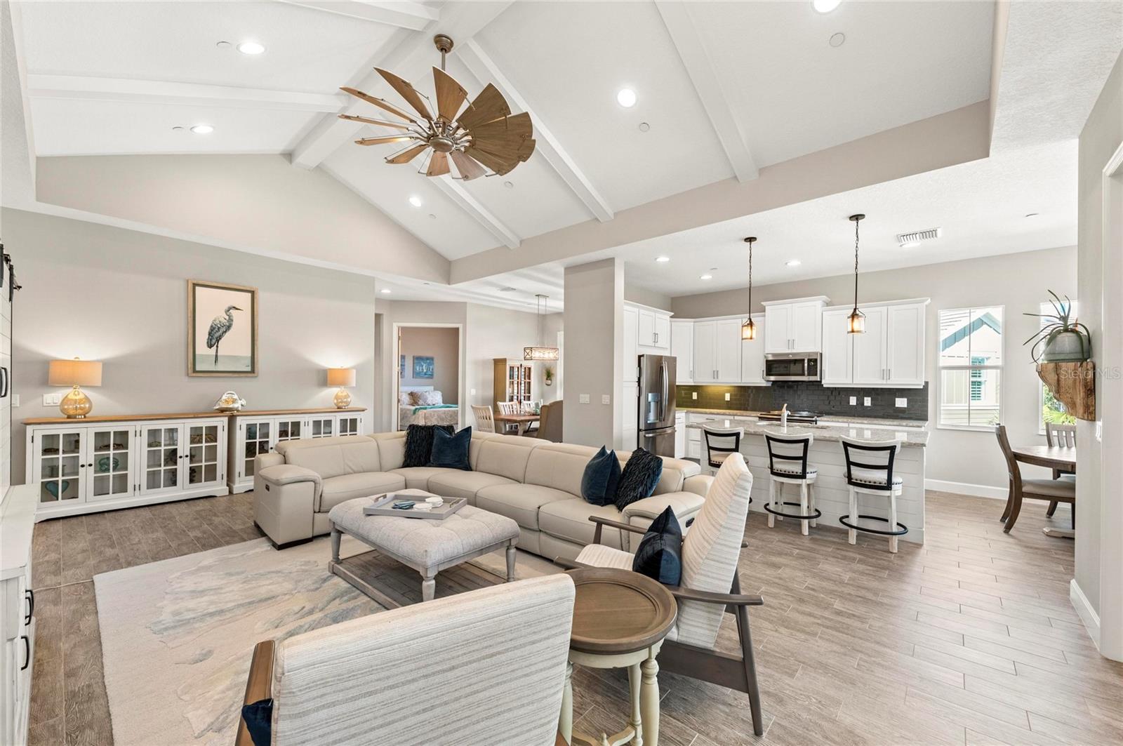 Image 12 of 100 For 295 Compass Point Drive 202