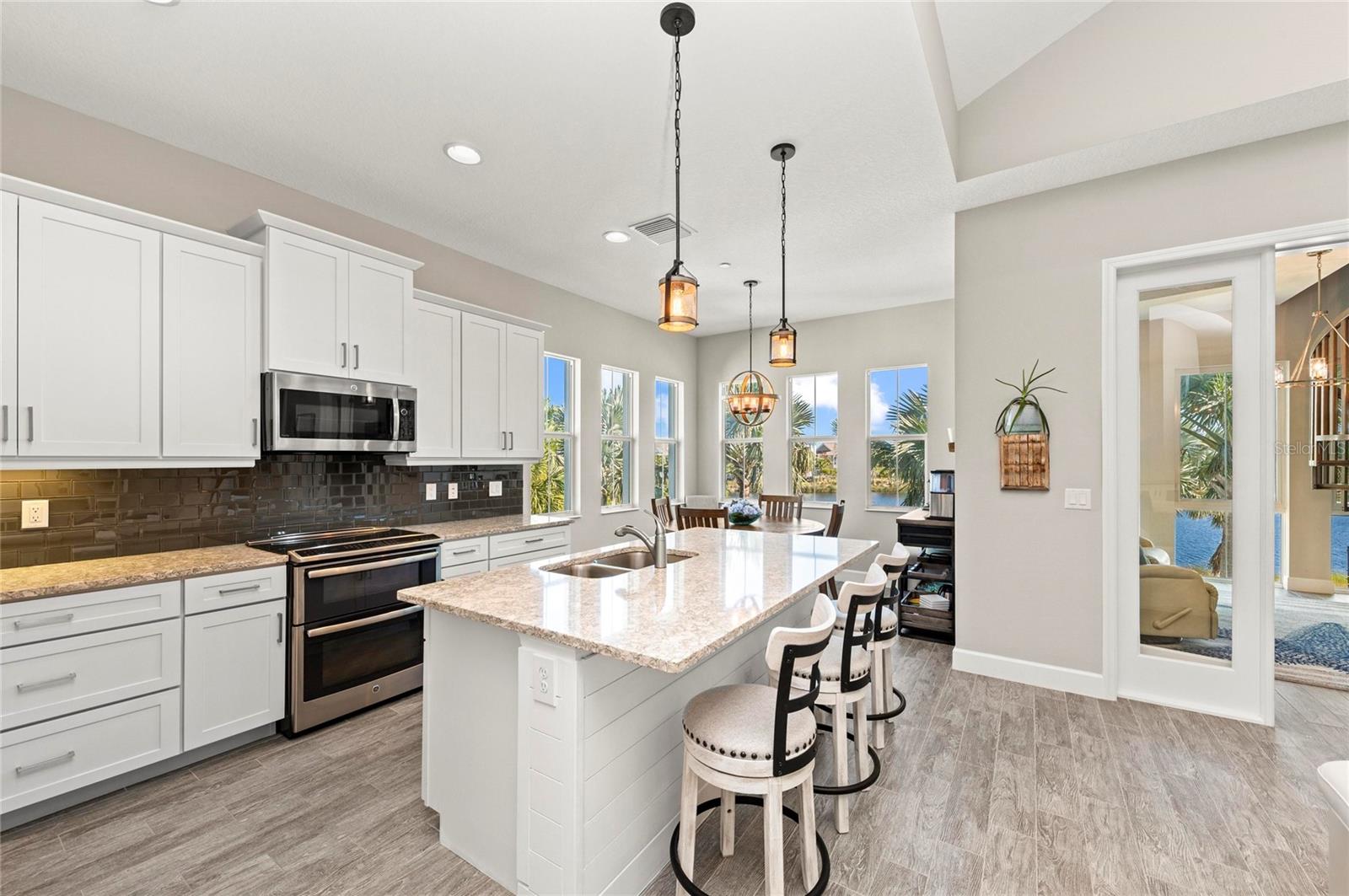 Image 15 of 100 For 295 Compass Point Drive 202